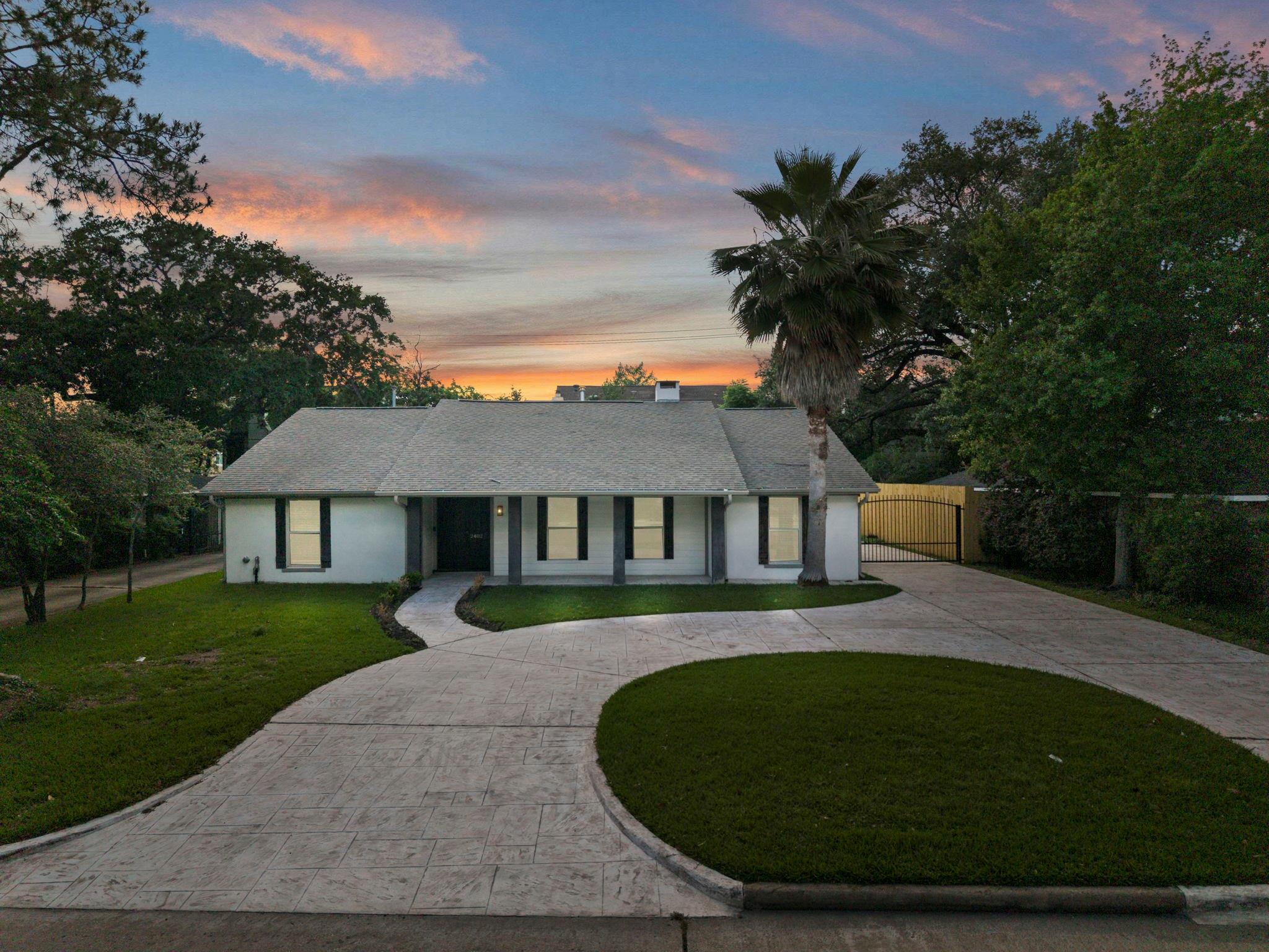 2402 Chimney Rock Road — photo