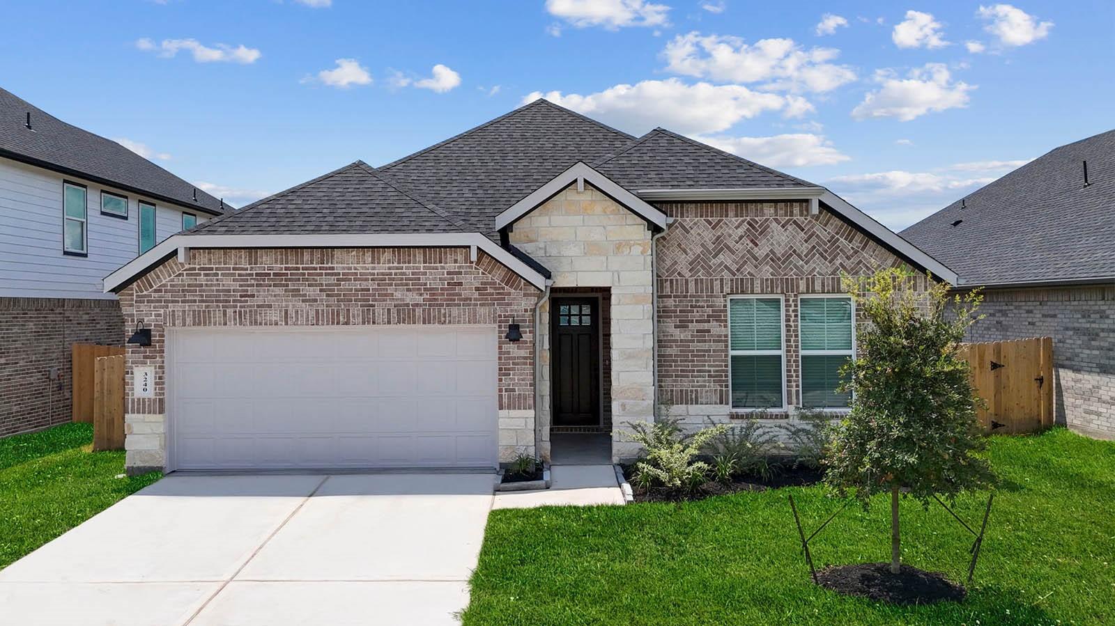 3801 Stars Way — photo