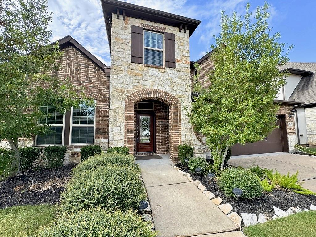 2514 Deerwood Heights Lane — photo