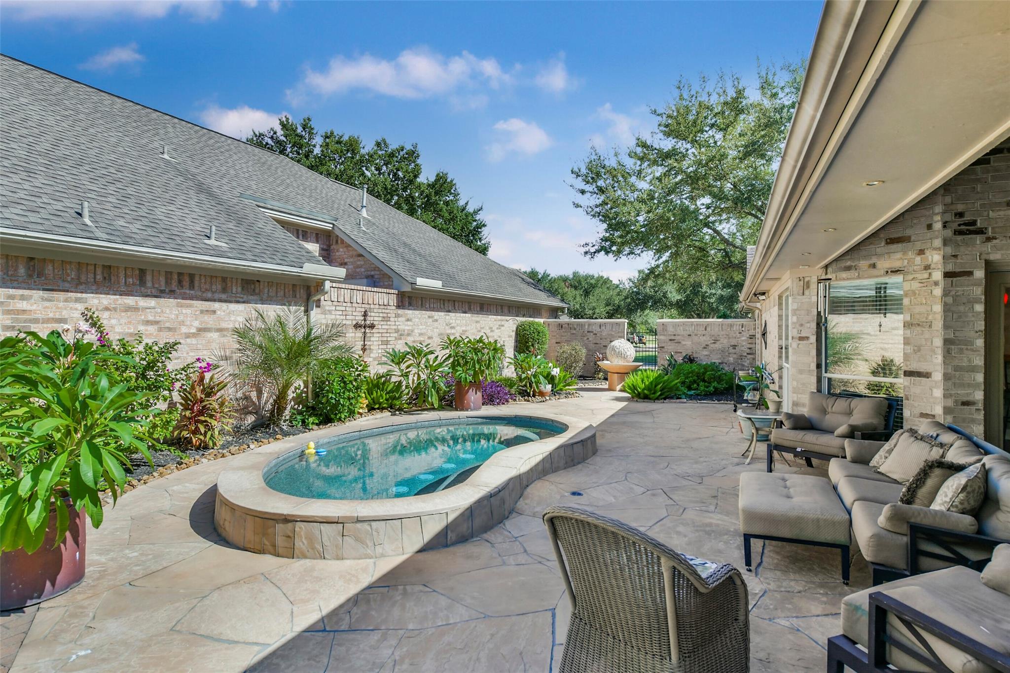 2320 Fairway Pointe Drive — photo