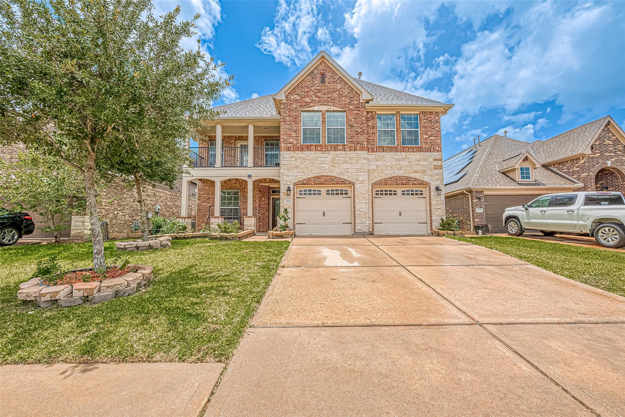 5626 Jay Thrush Drive — photo