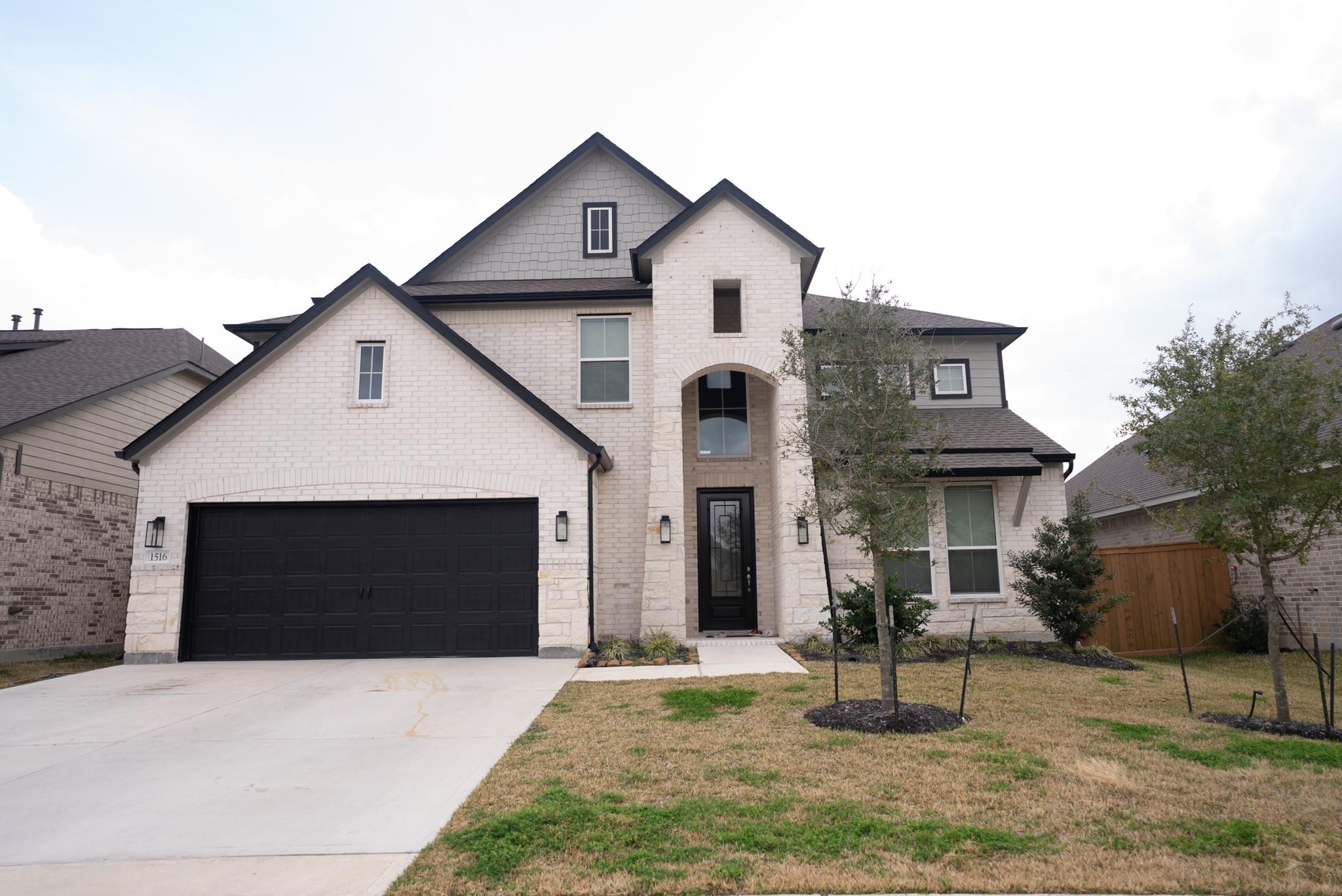 1516 Sunrise Gables Drive — photo