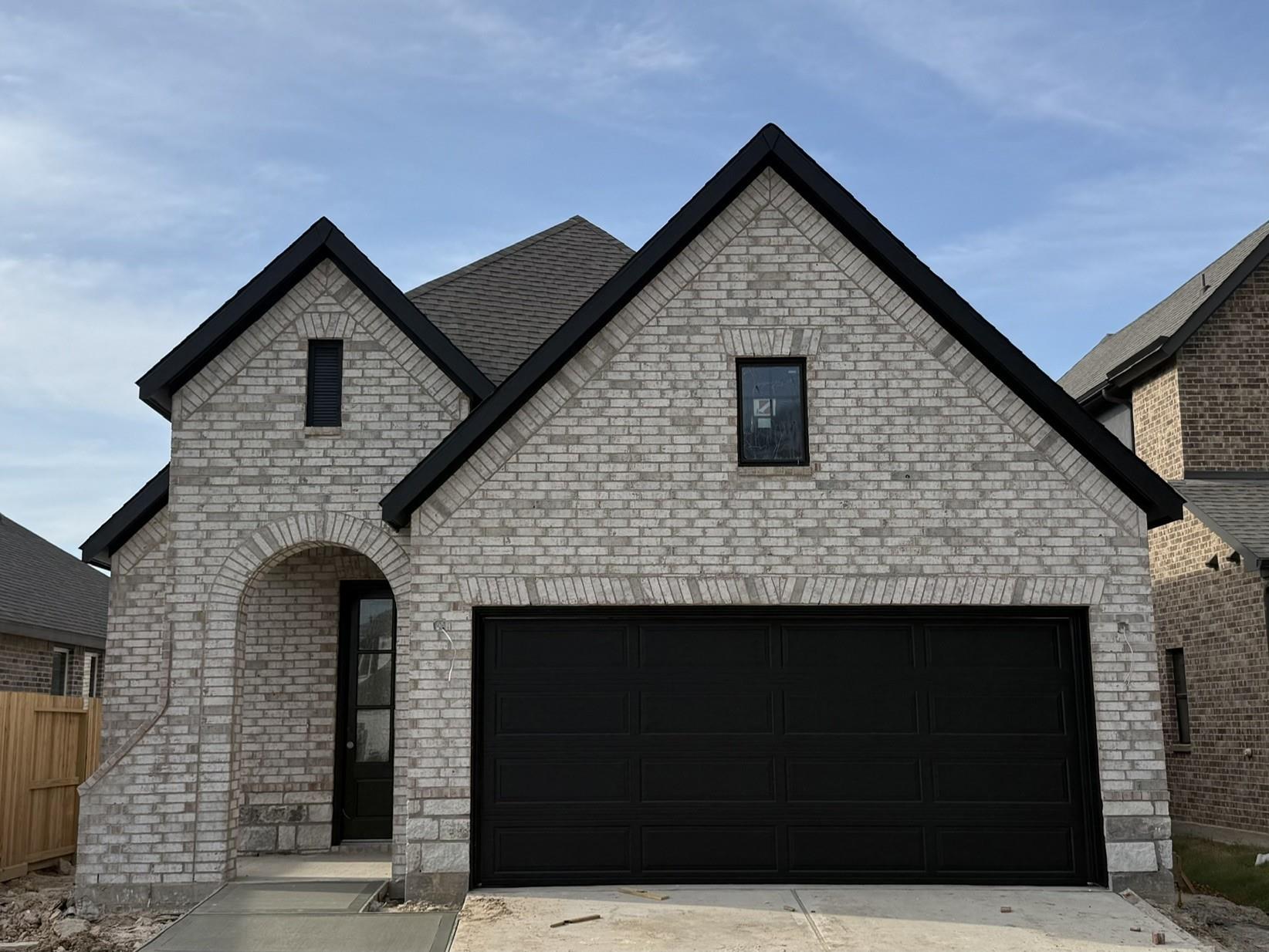 8951 Blackwoods Court — photo