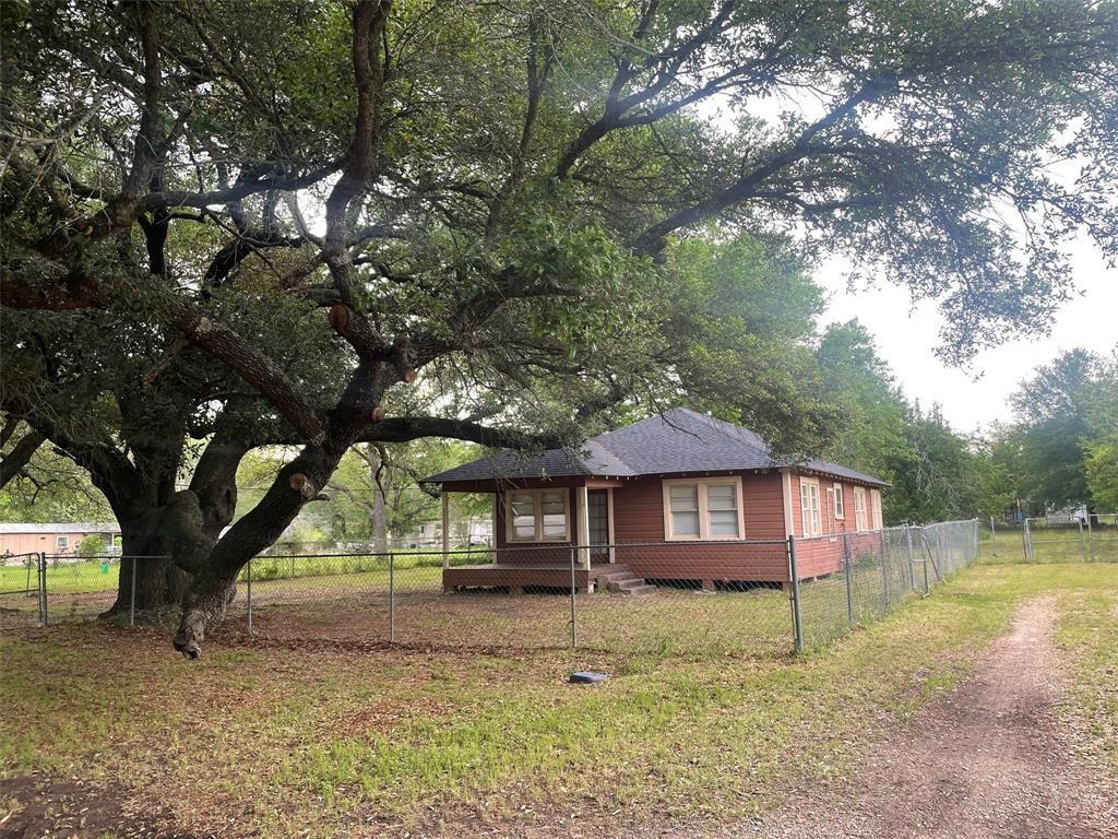 104 5th Street, Trinity, TX 75862 — photo 3