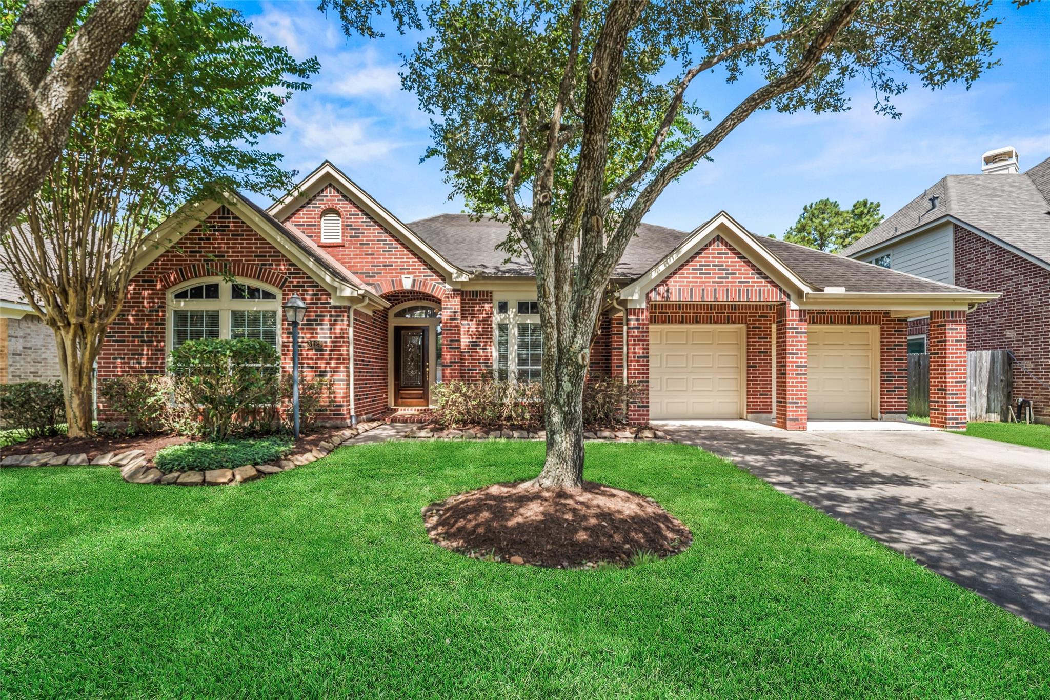 3129 Red Maple Drive — photo