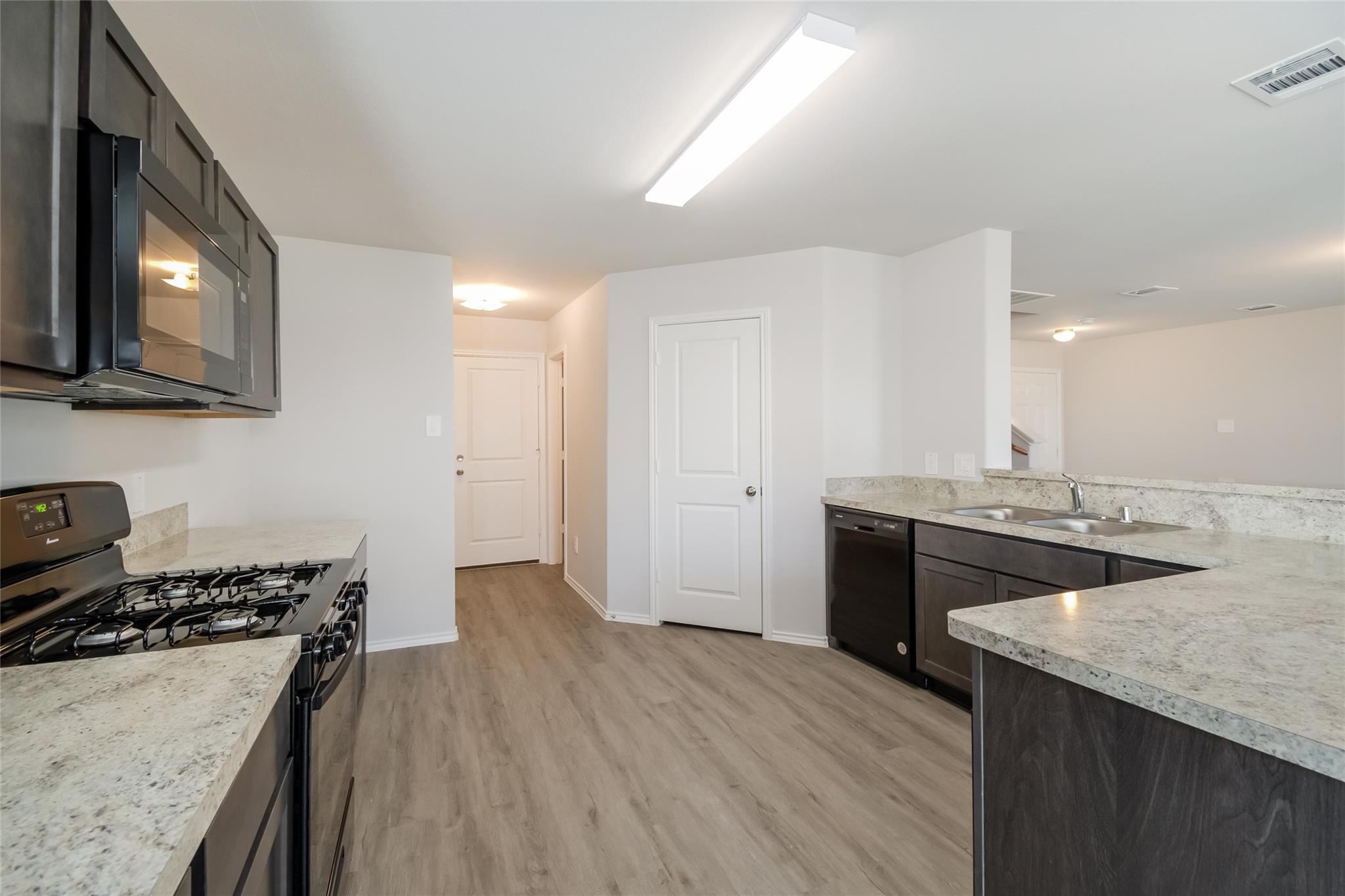 23706 Goodfellow Drive, Spring, TX 77373 — photo 2