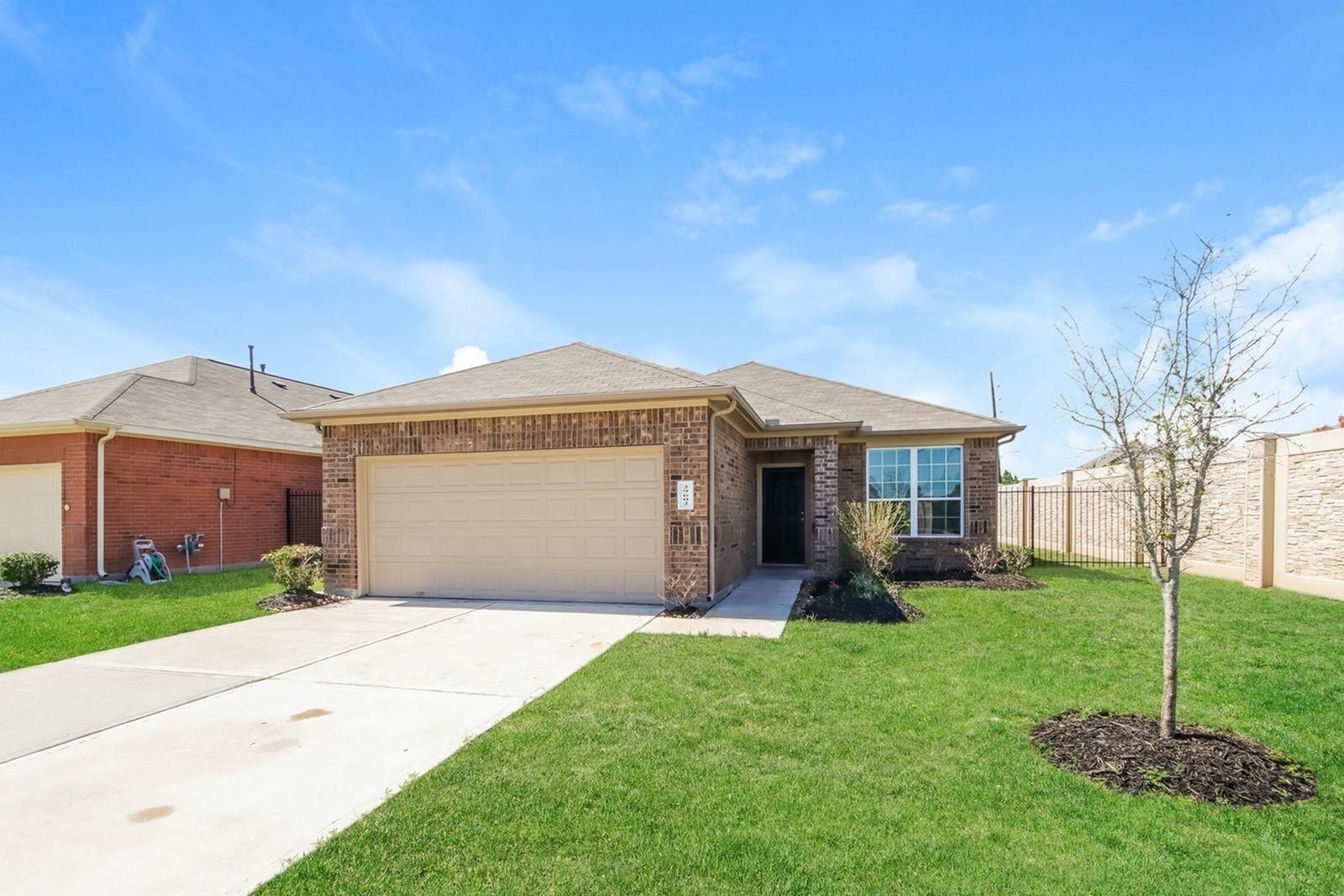 29602 Clover Shore Drive — photo