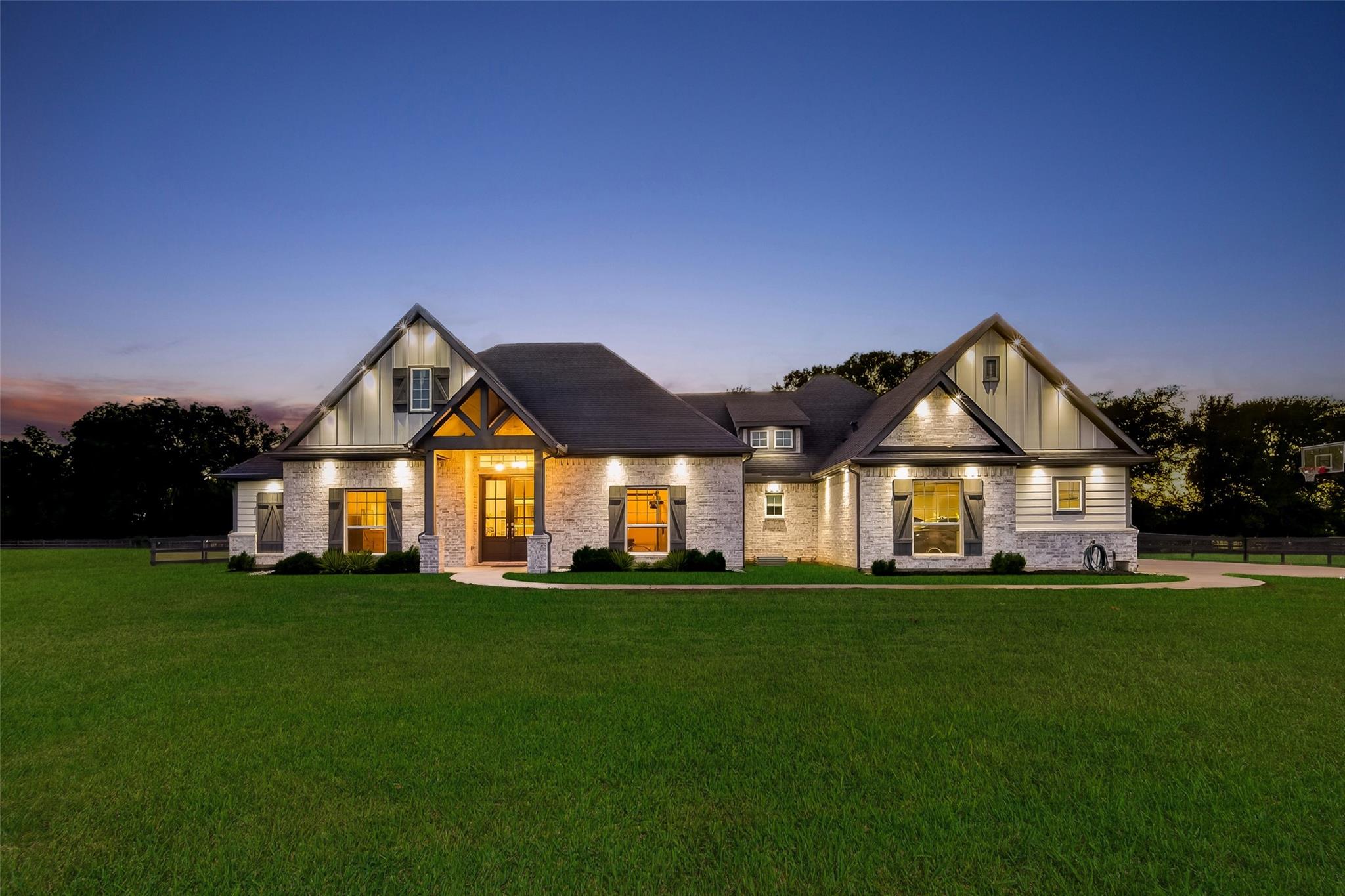 415 China Grove Drive — photo