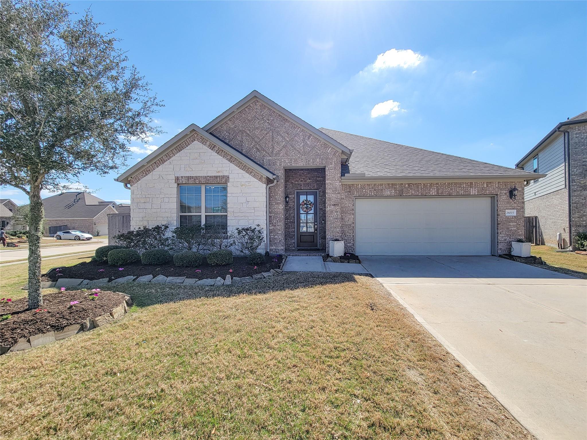 26003 Pink Myrtle Circle — photo