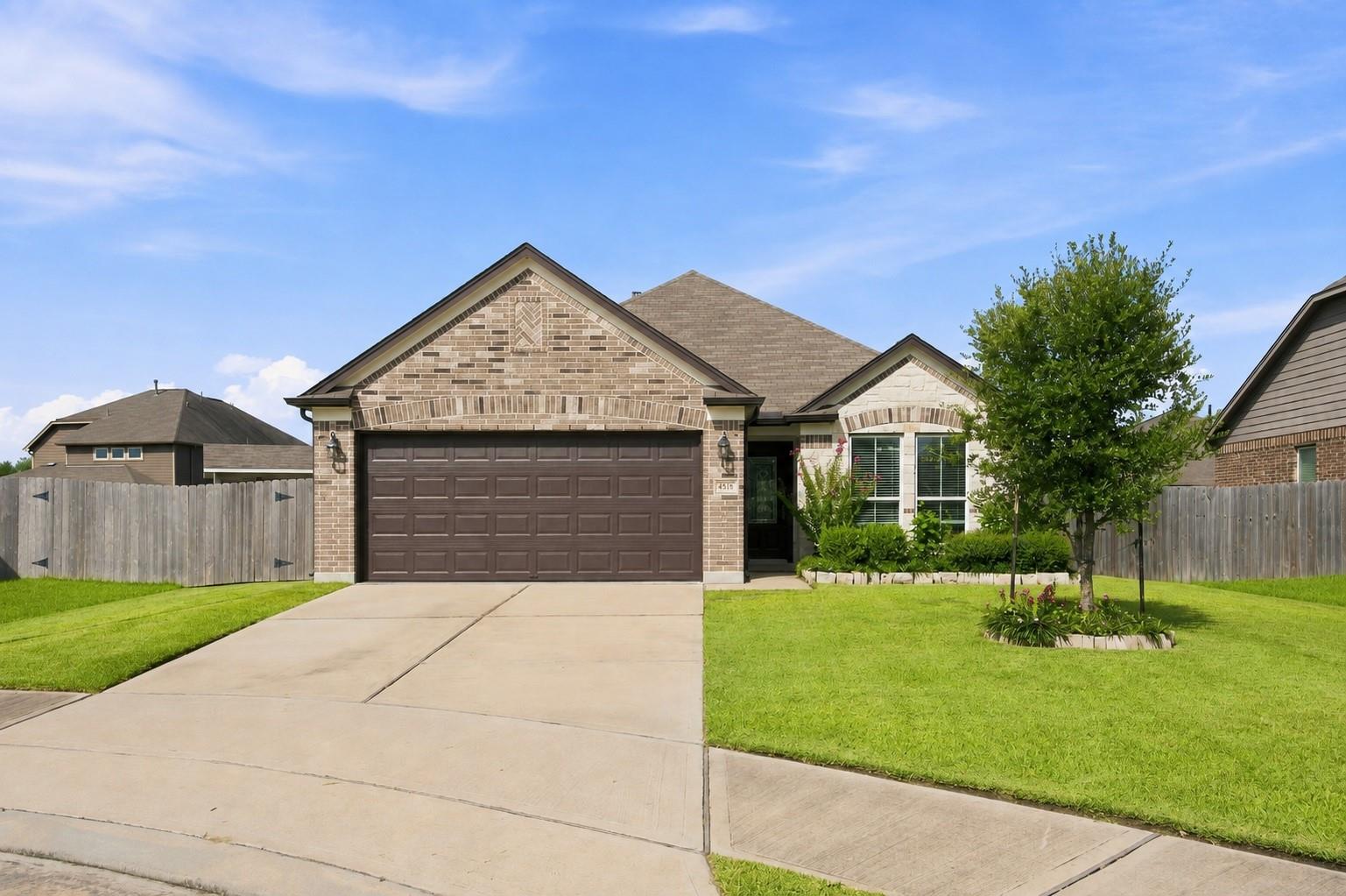 4518 Antero Court — photo