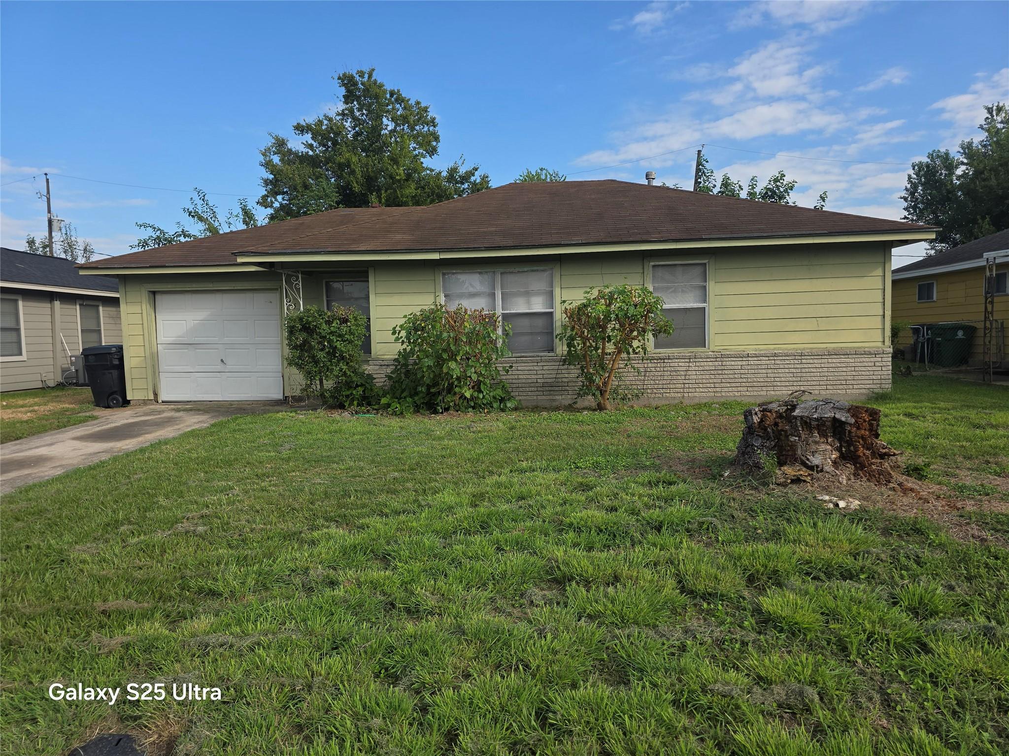 8519 Richcroft Street — photo
