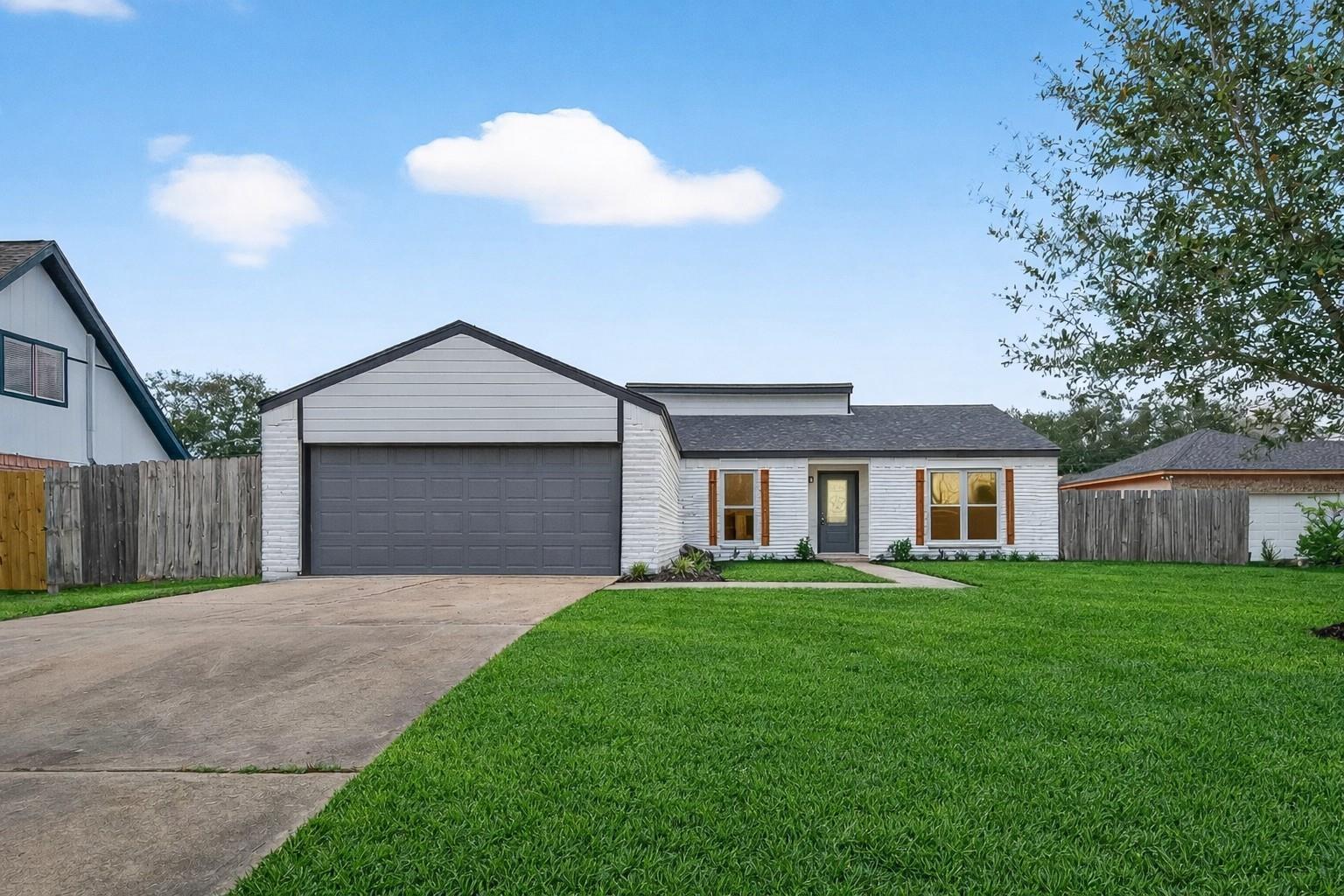 13110 Naples Lane — photo