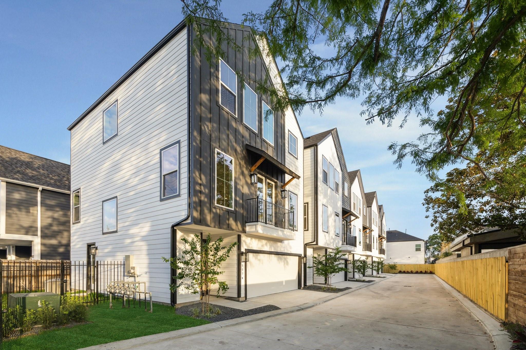 812 Thornton Street #F — photo