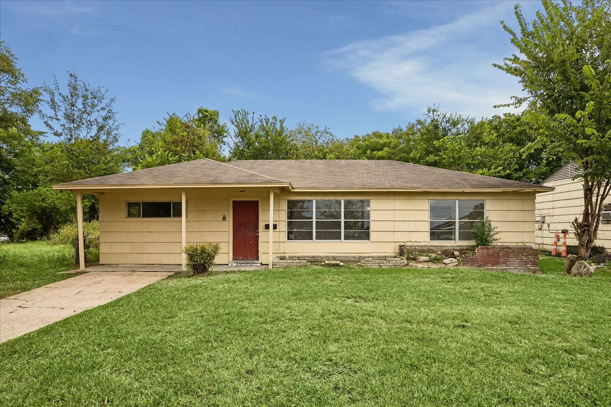 8607 Rockford Drive — photo