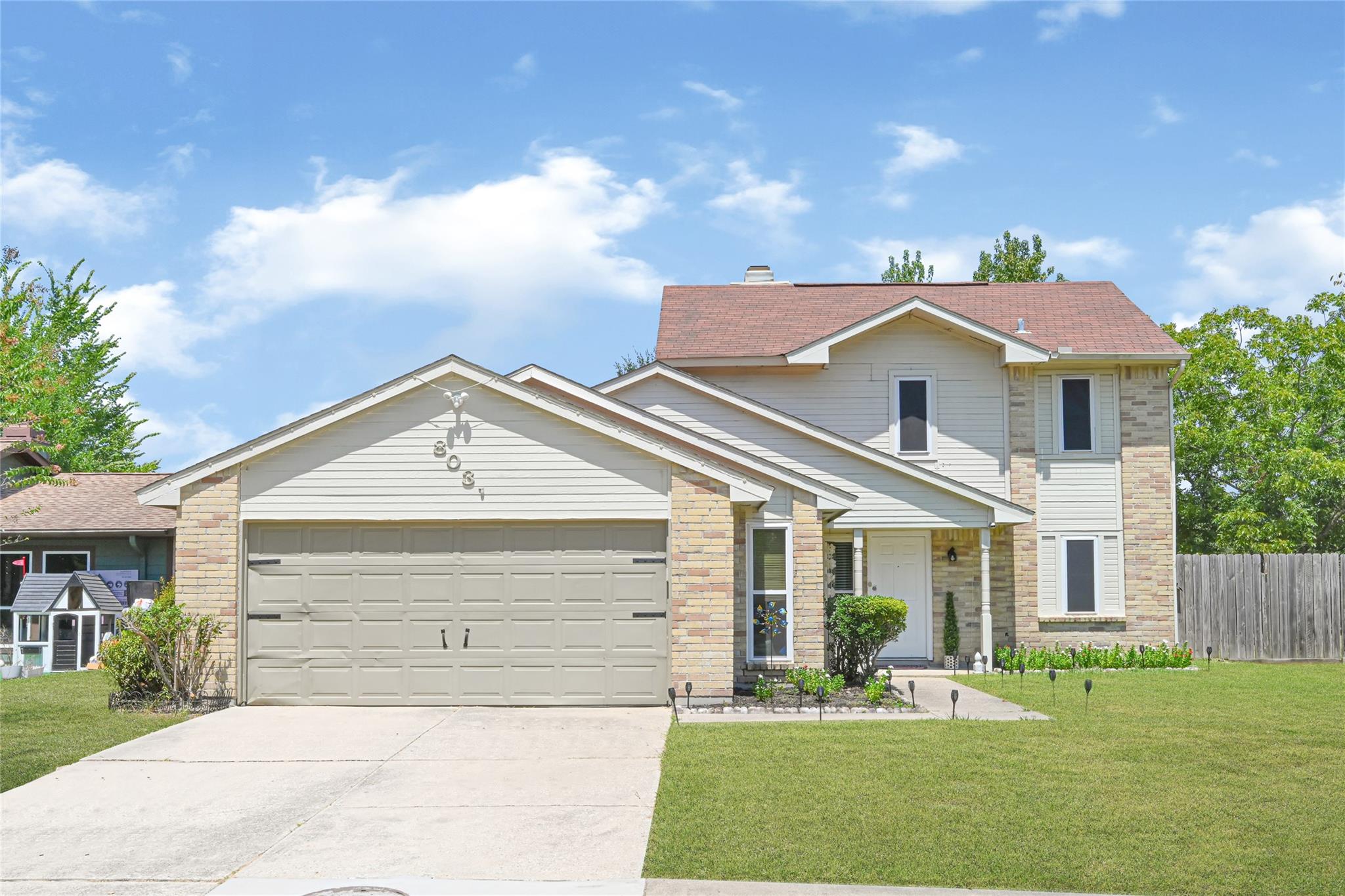 8031 Summer Place Drive — photo