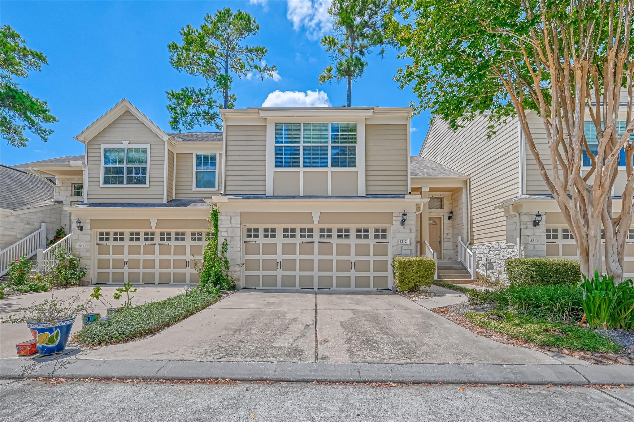 13600 Breton Ridge Street #32C — photo