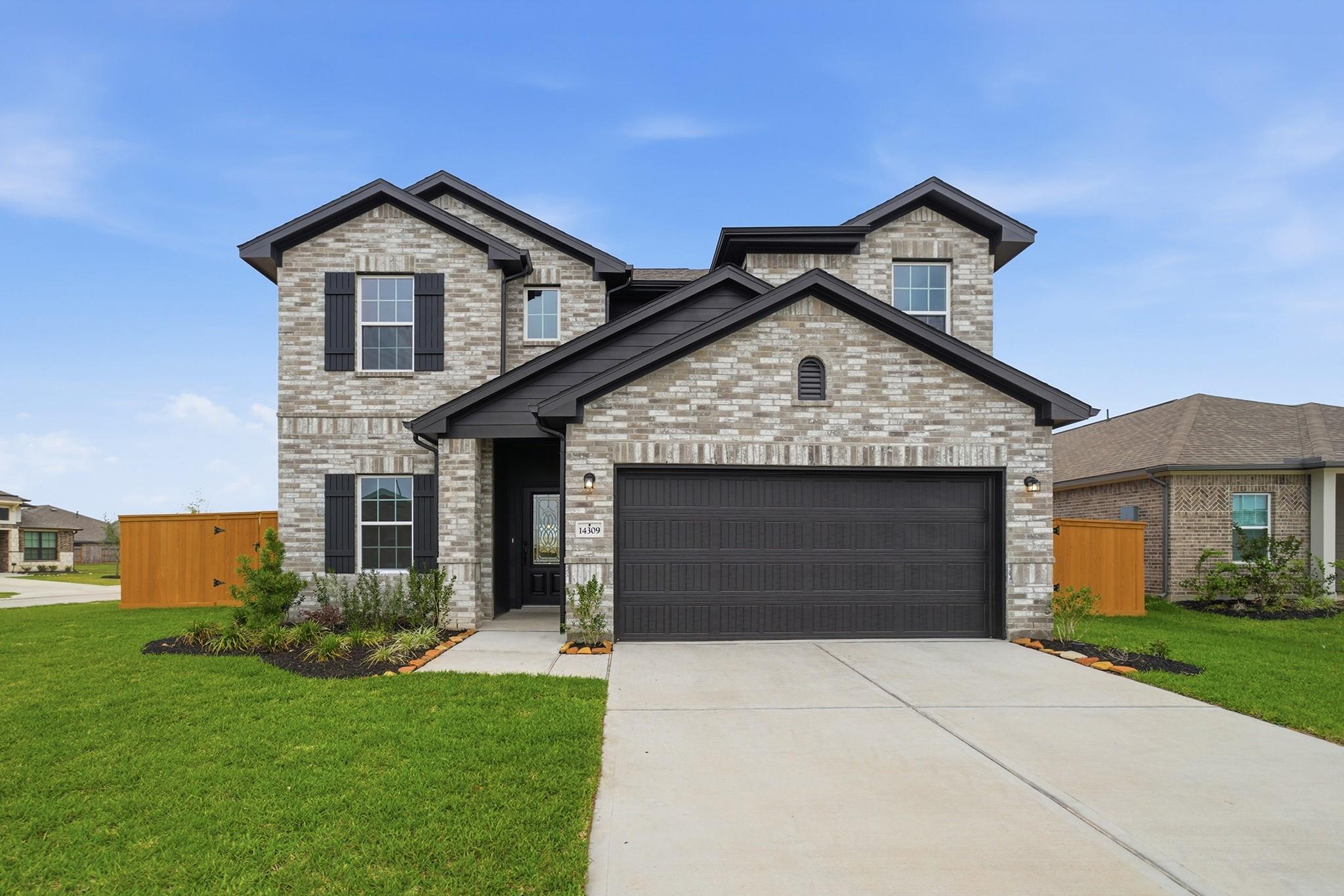 14309 Pine Cliffs Drive — photo