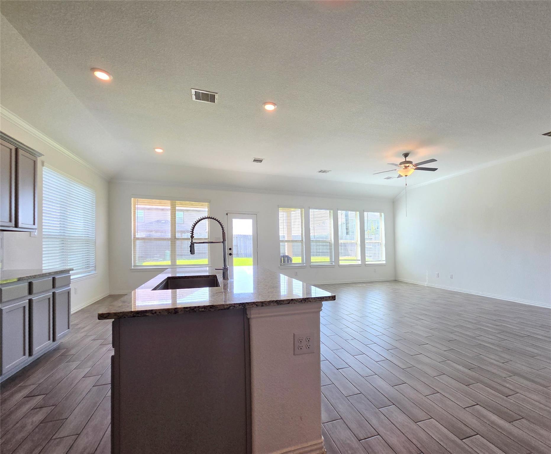 4826 Albany Ridge Lane, Rosharon, TX 77583 — photo 2
