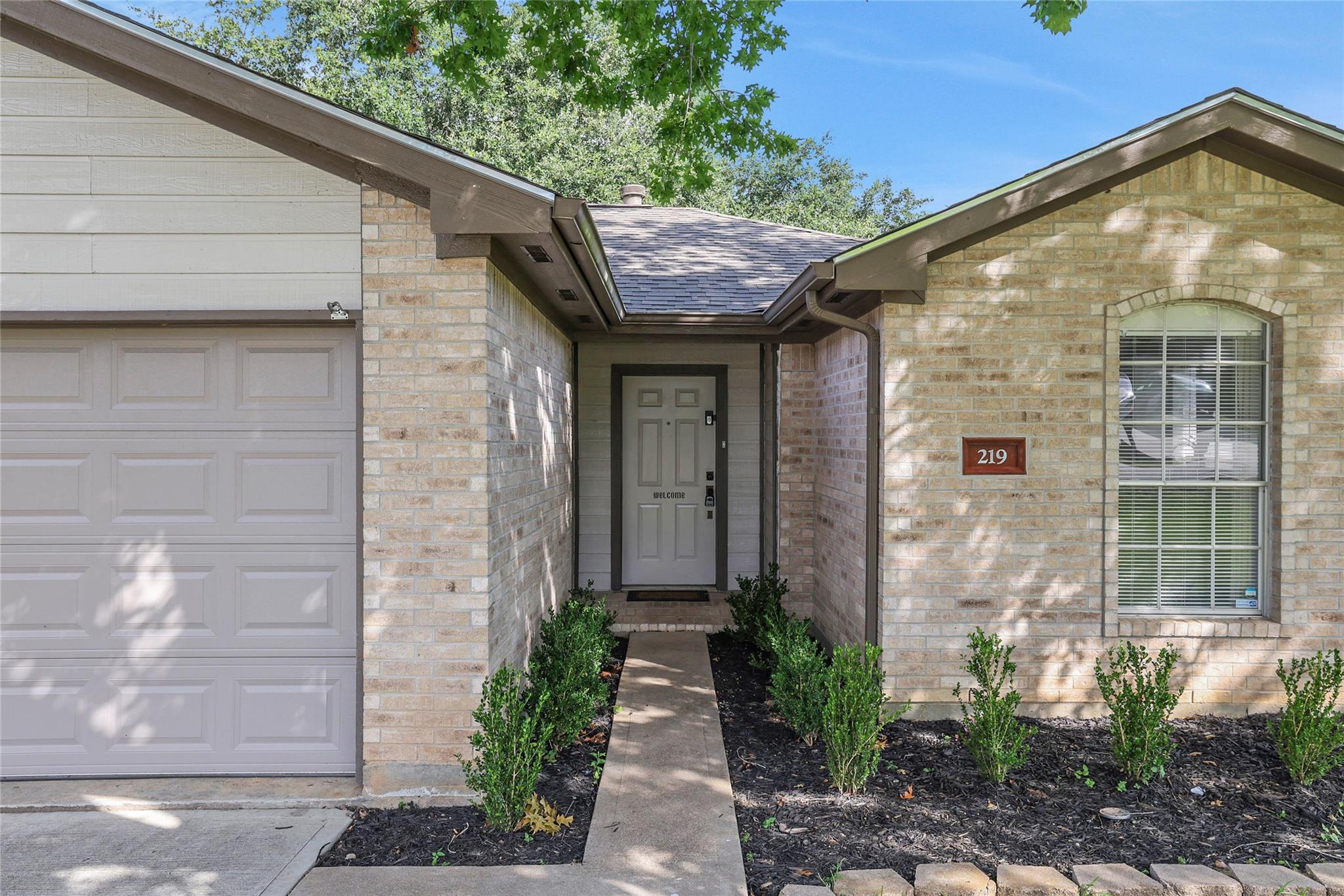 219 Cape Conroe Drive — photo