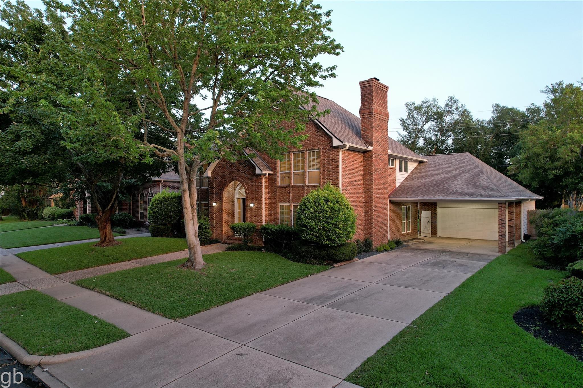 2918 Deer Creek Drive — photo