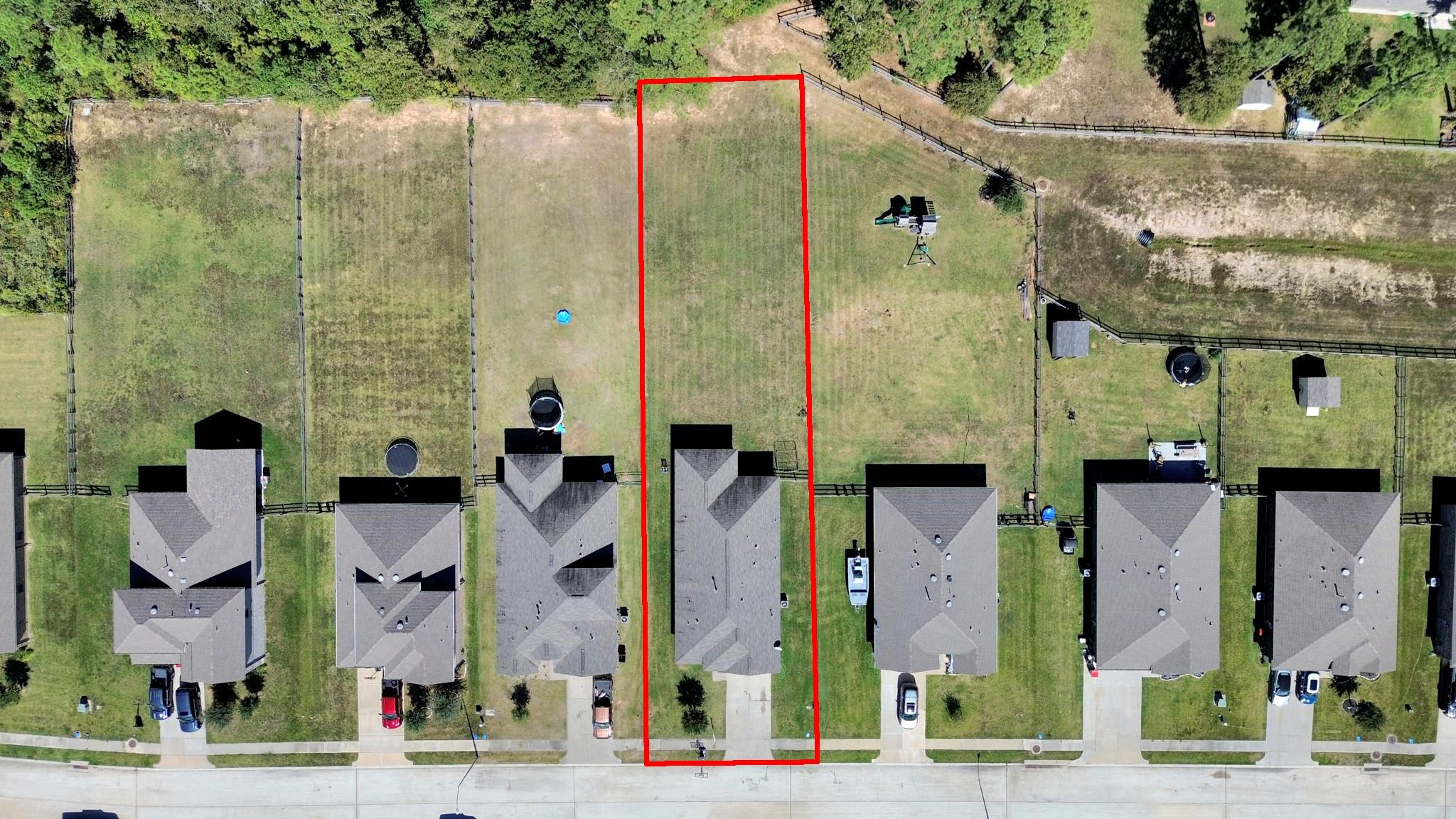 330 Kickapoo Drive, Anahuac, TX 77514 — photo 3