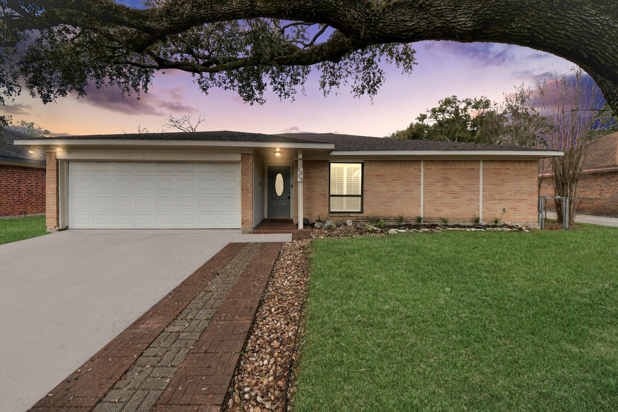 5838 Silver Forest Drive — photo