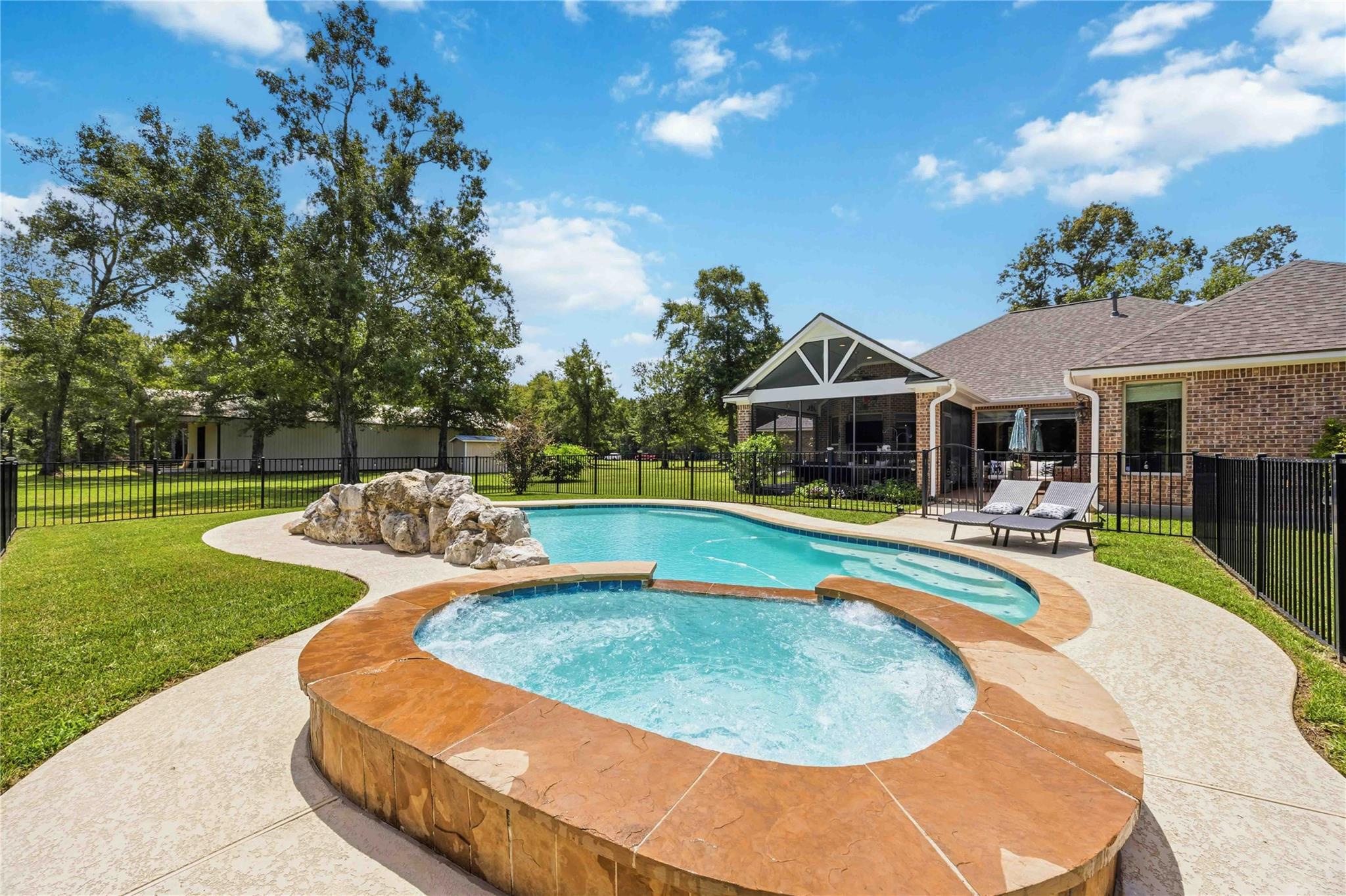 866 Big Buck Drive — photo
