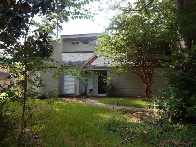 6211 Jadecrest Drive — photo