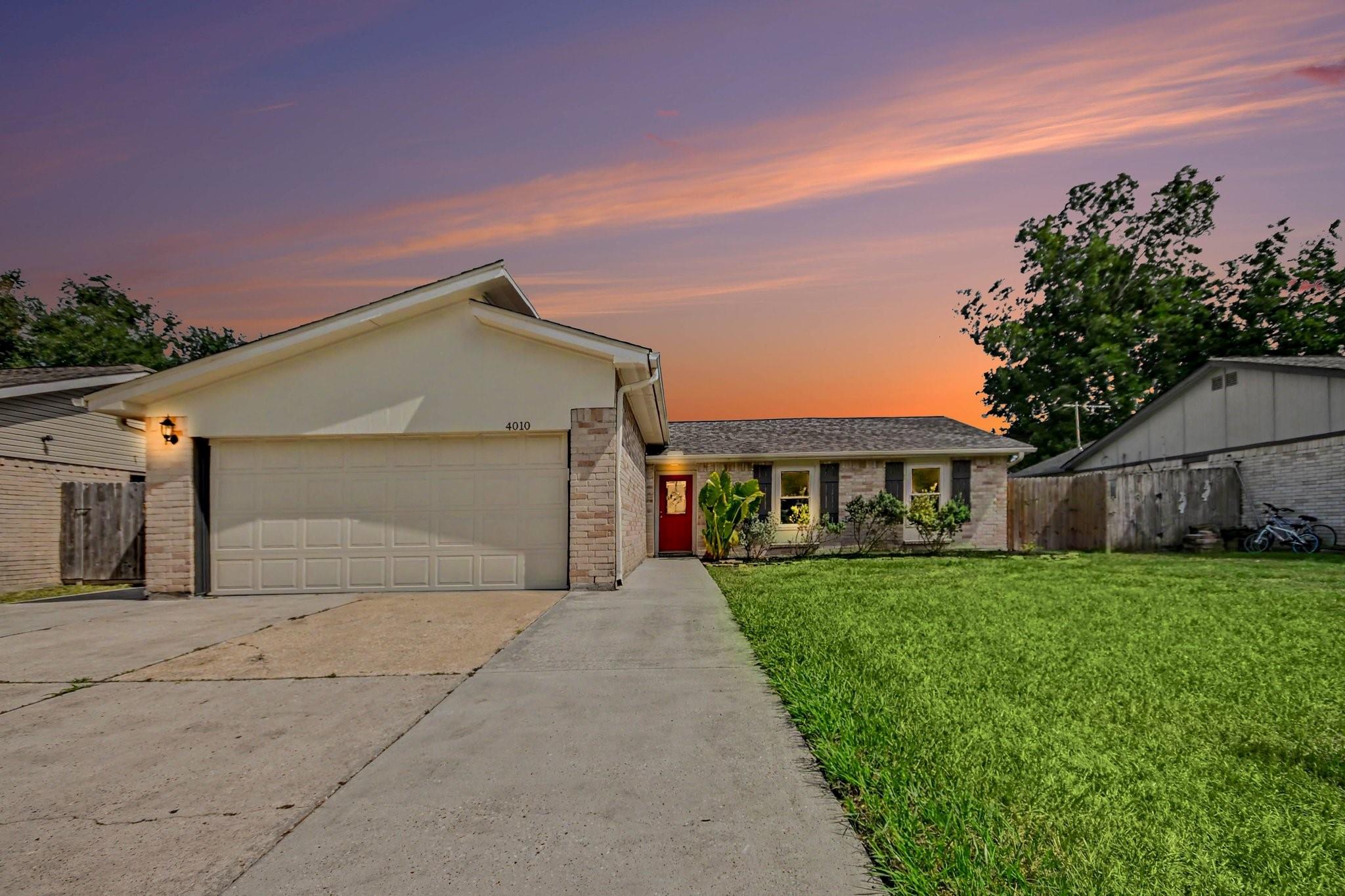 4010 Bluebonnet Trail — photo