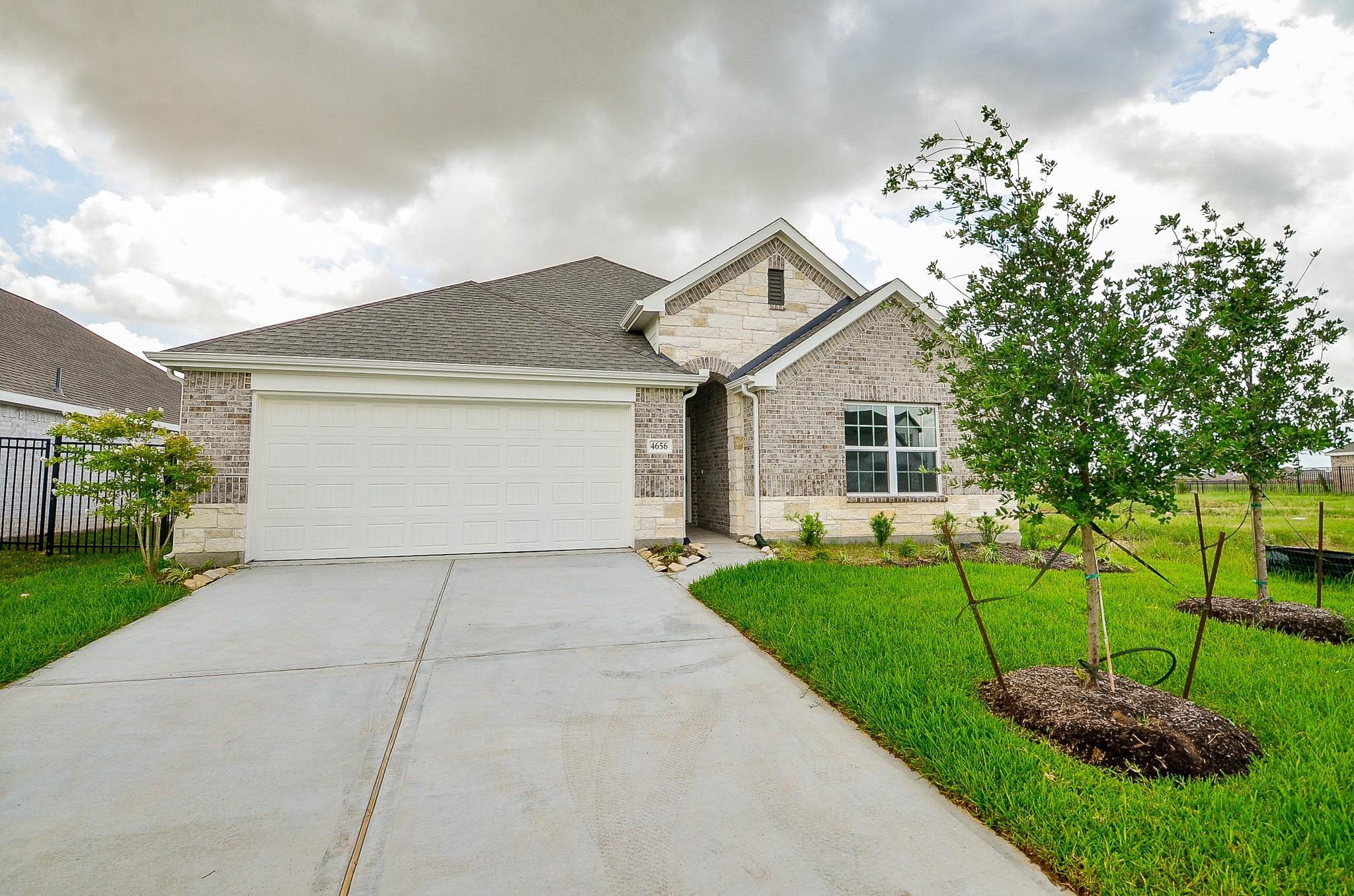 4656 Peony Green Drive — photo