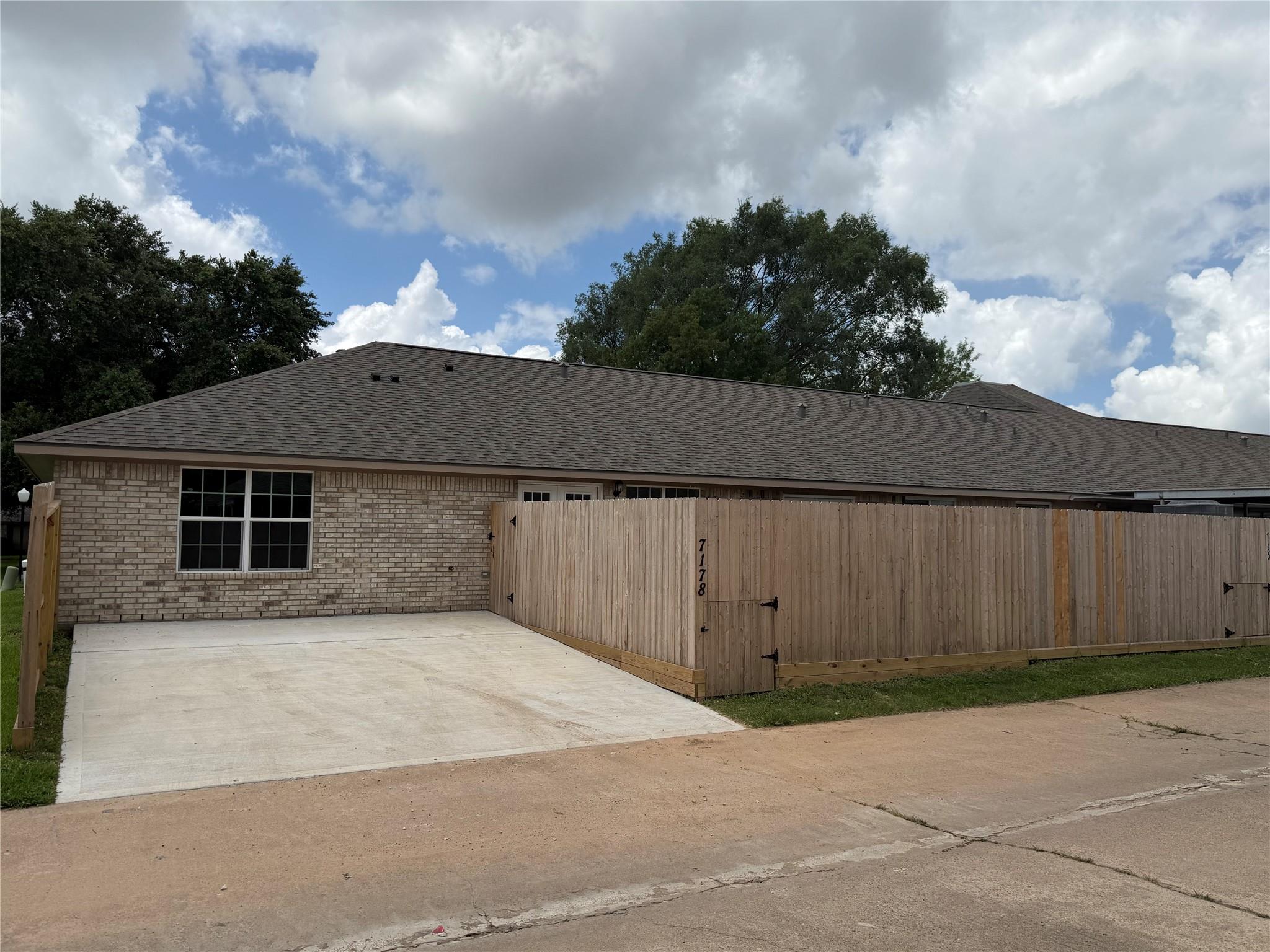 7178 Crownwest Street #7178 — photo