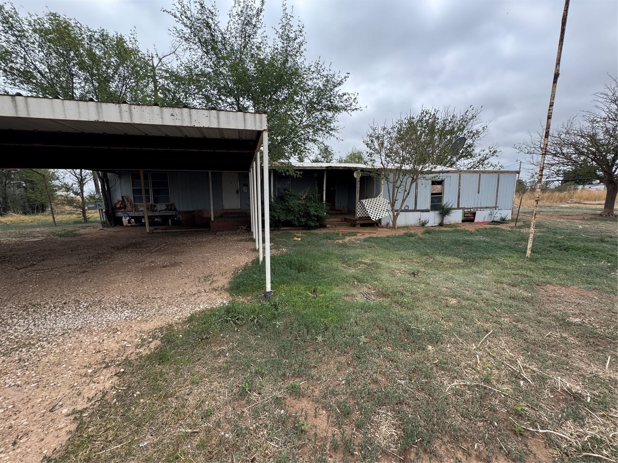 5618 E County Road 6560 — photo