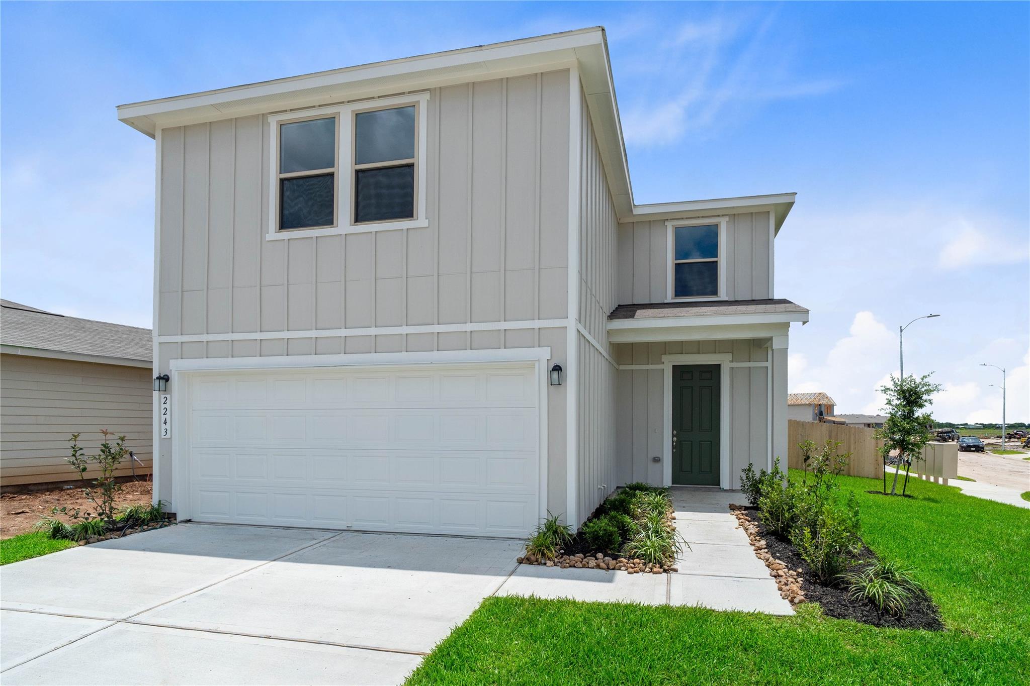 2243 Hawthorn Grove Street — photo