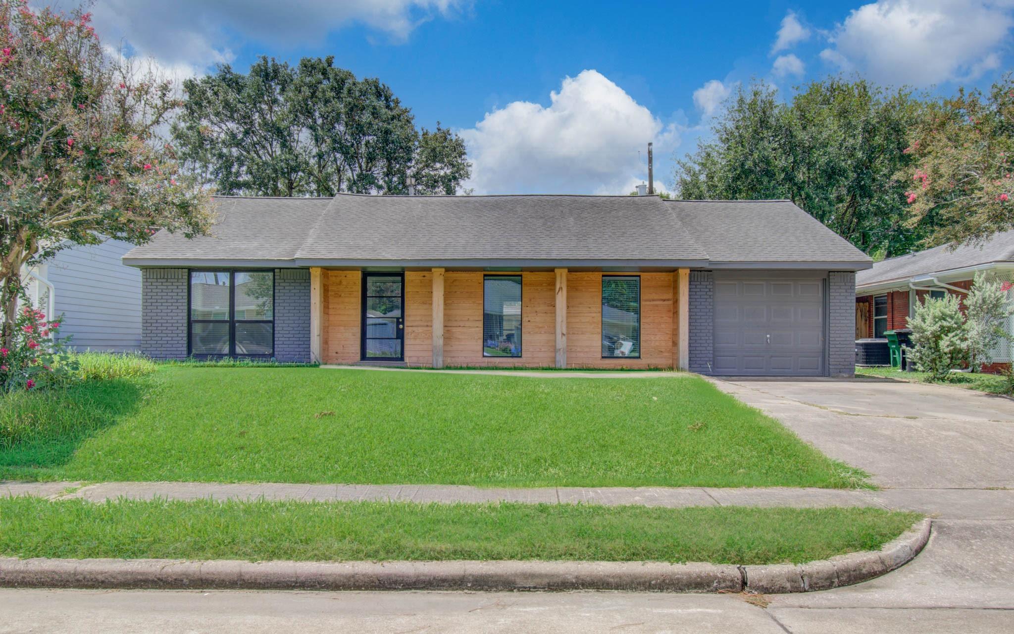 4009 Omeara Drive — photo