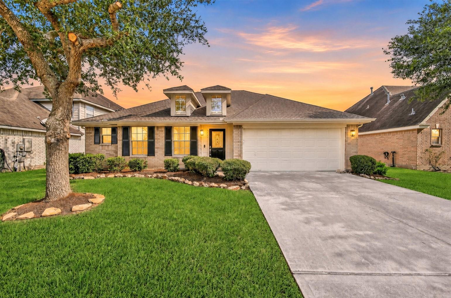 6403 Larrycrest Drive — photo
