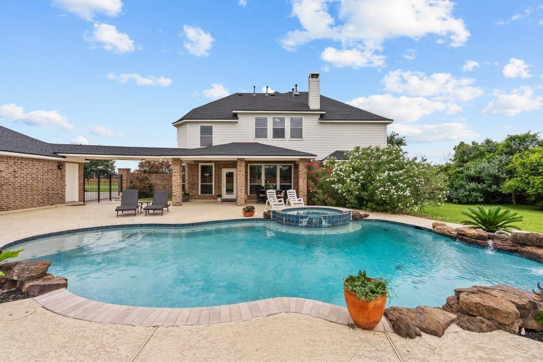3870 Summer Manor Drive — photo