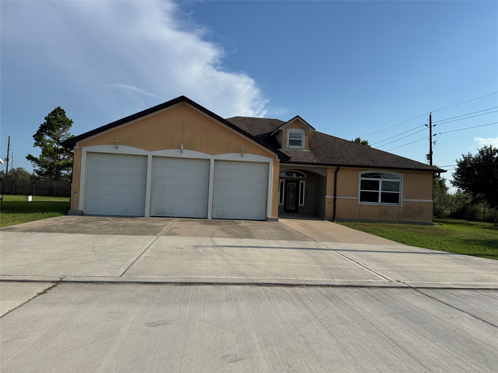 4123 Old Chocolate Bayou Road — photo