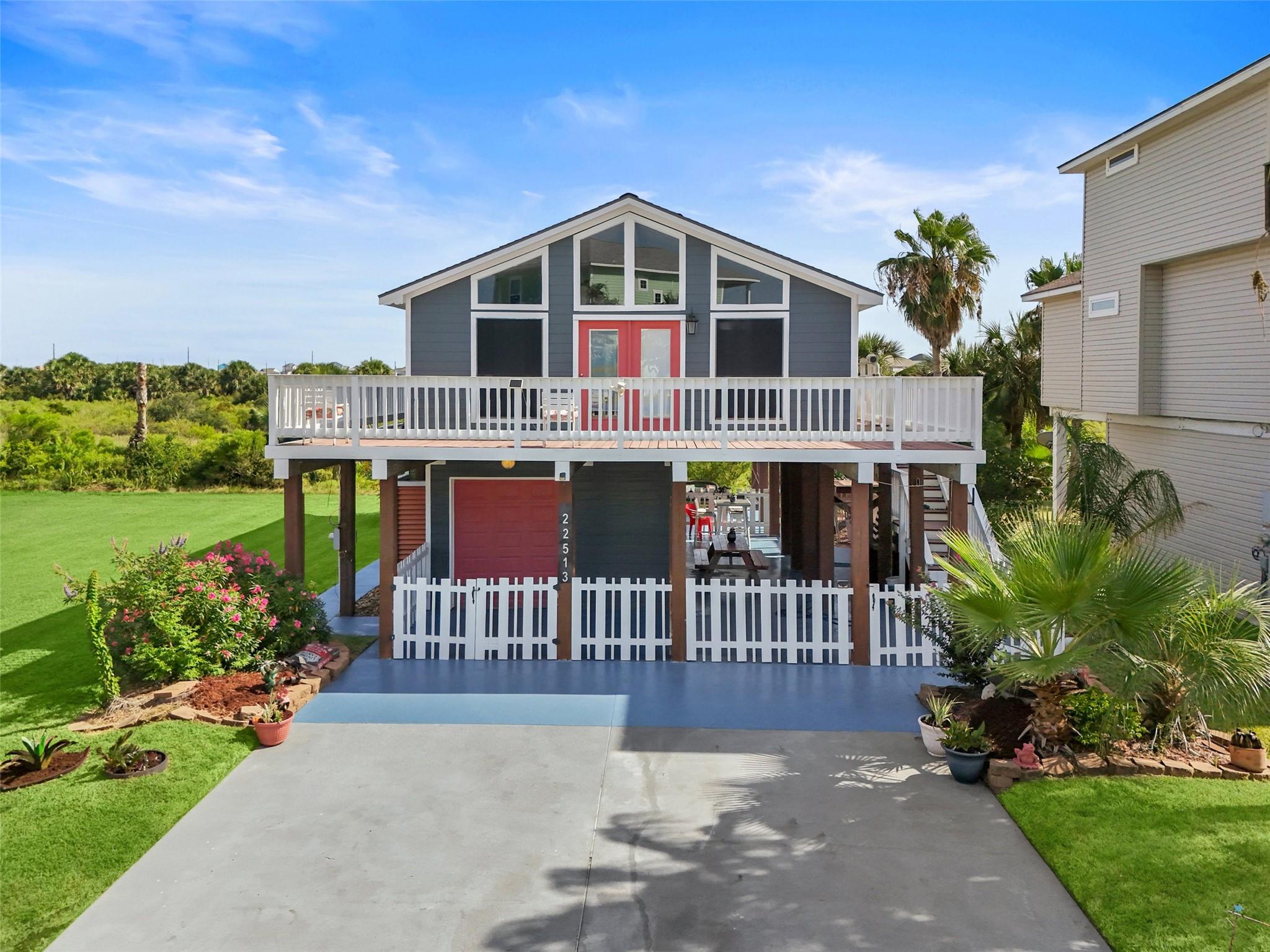 22513 Bay Point Drive — photo