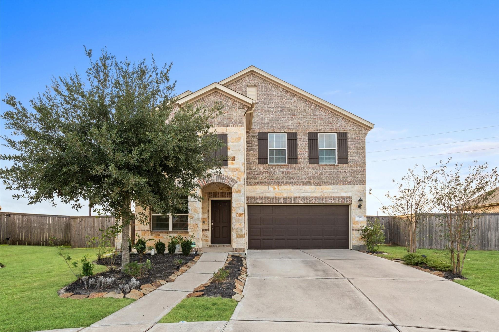 11203 Pavonia Creek Court — photo