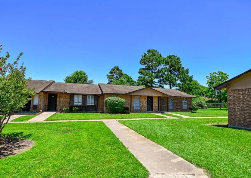 20598 Pine Island Rd — photo
