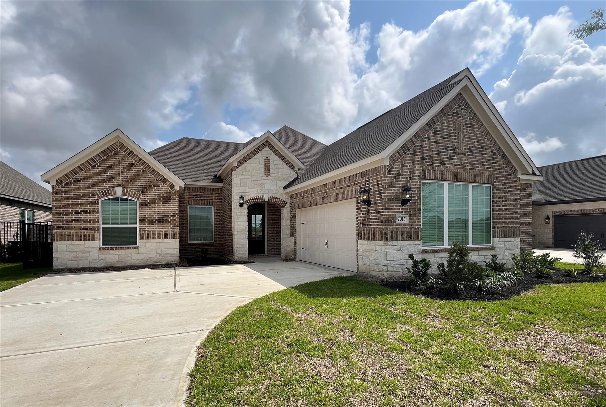 2015 Tioga View Drive — photo