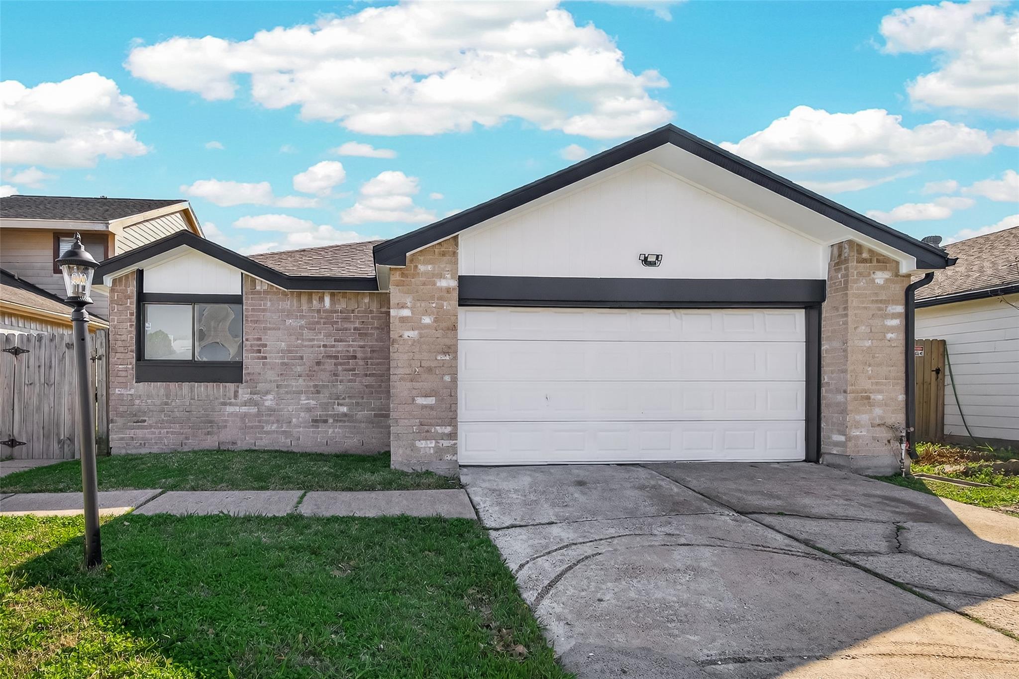 12817 Hill Branch Drive — photo