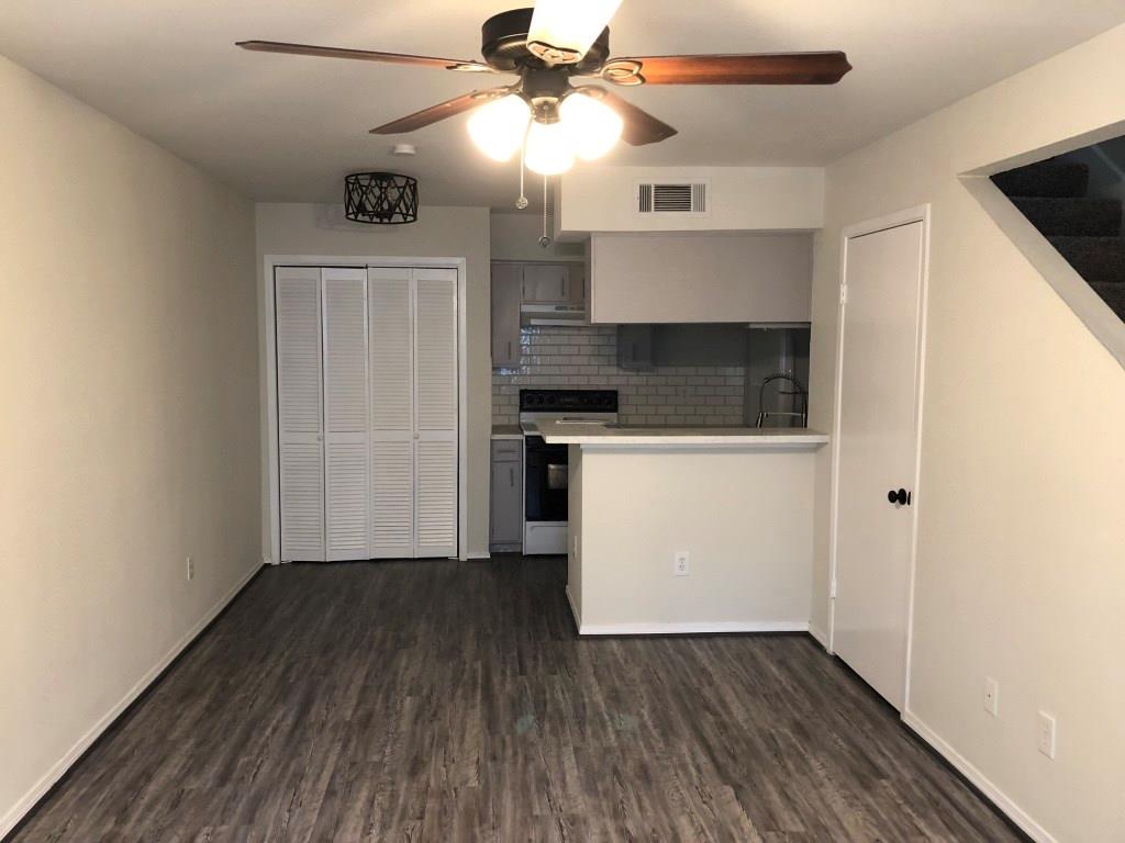 2100 S Wilcrest Drive S #121 — photo