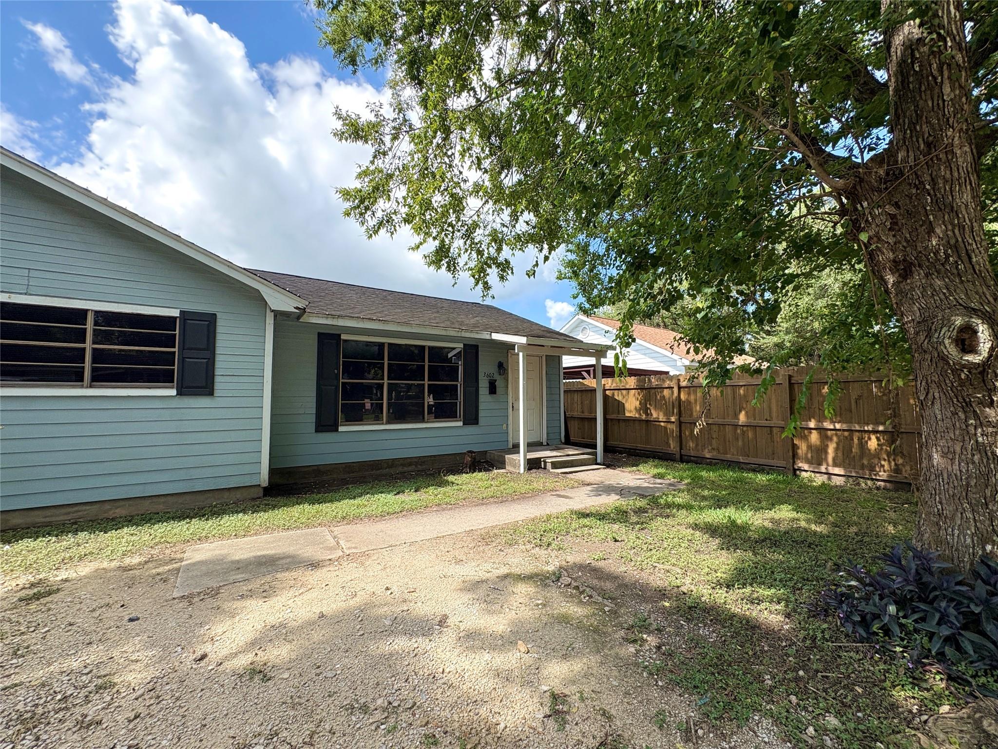 3602 4th Street — photo