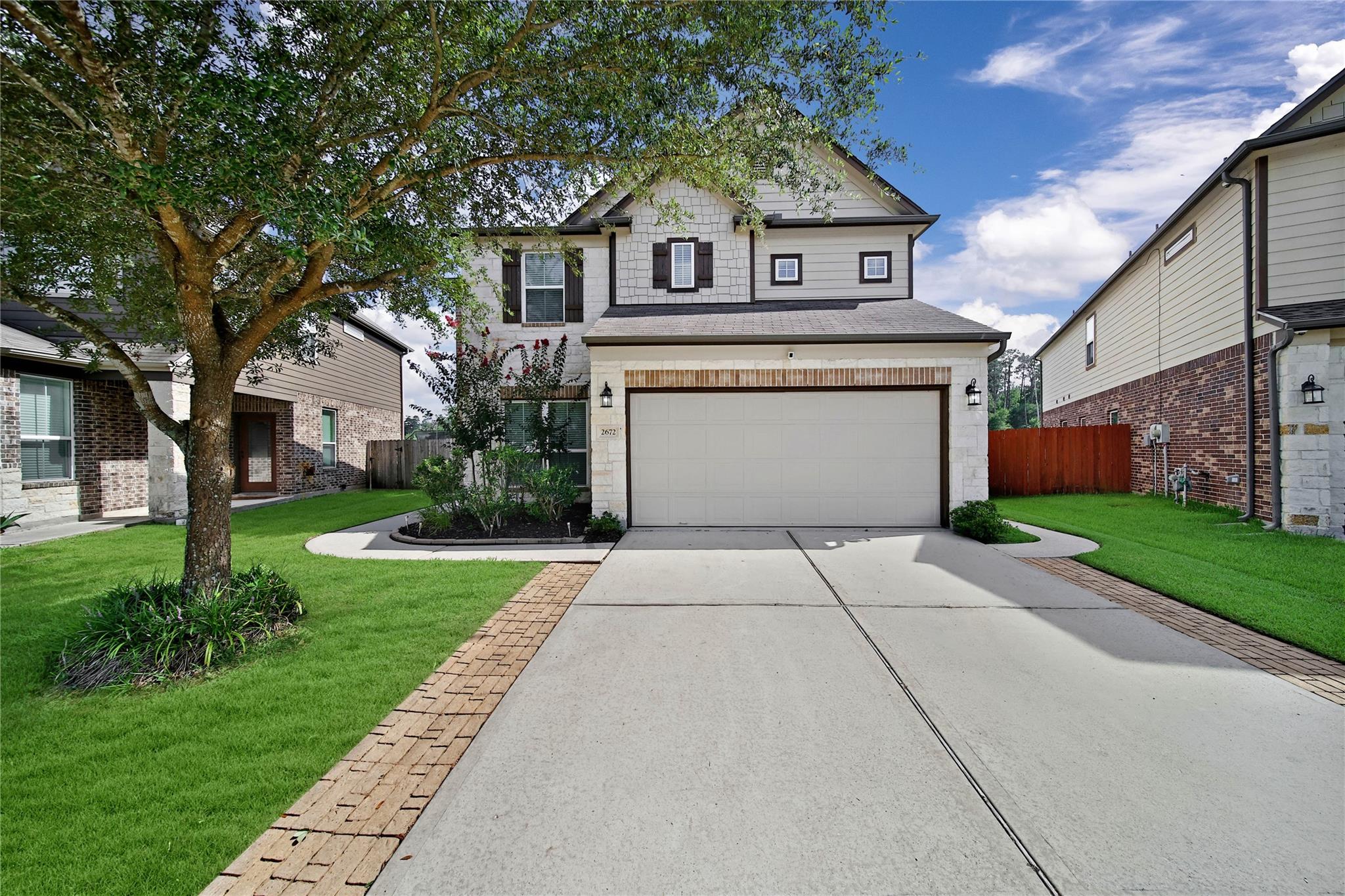 2672 Magnolia Fair Way — photo