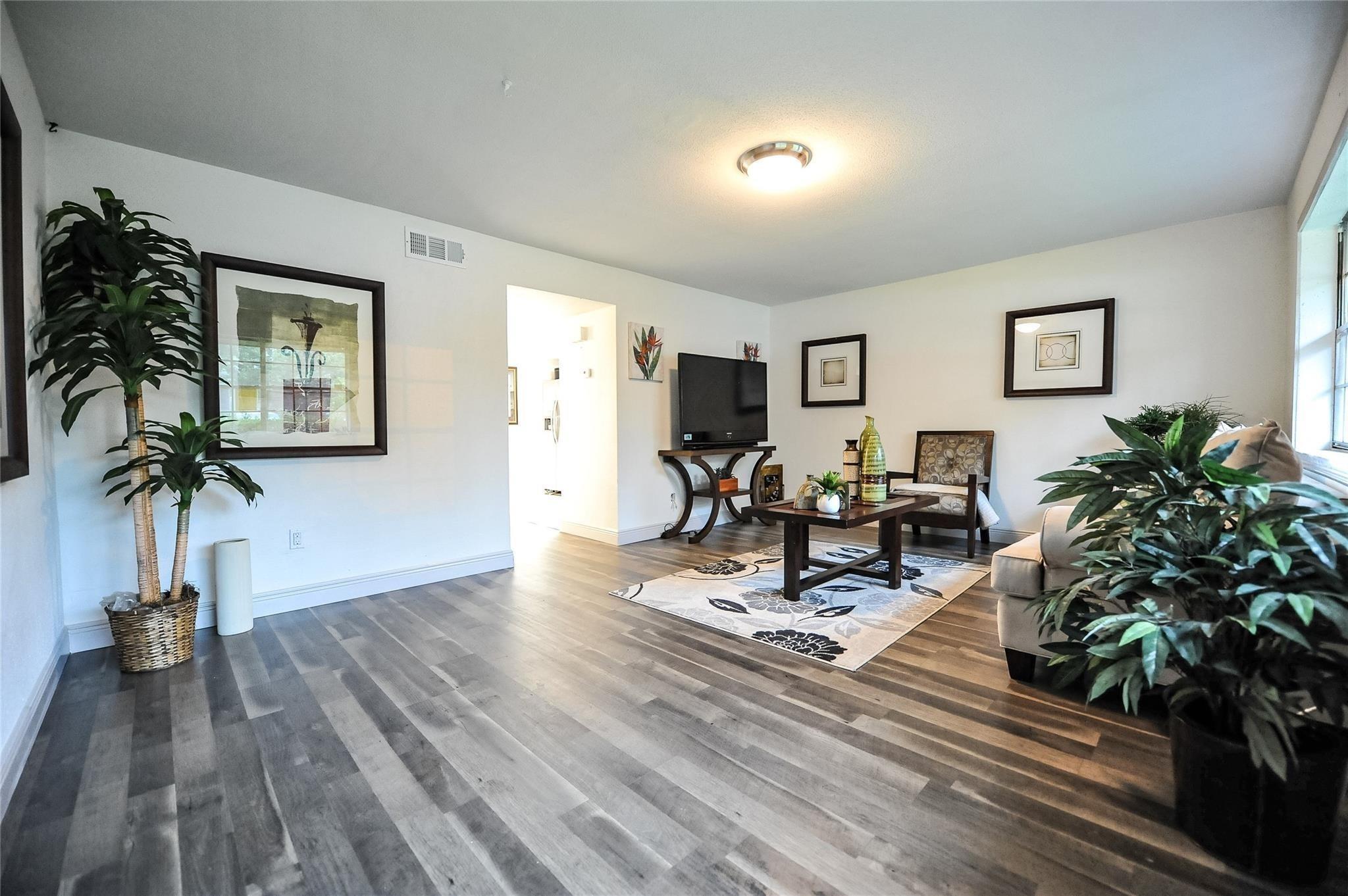 12633 Memorial Drive #71 — photo