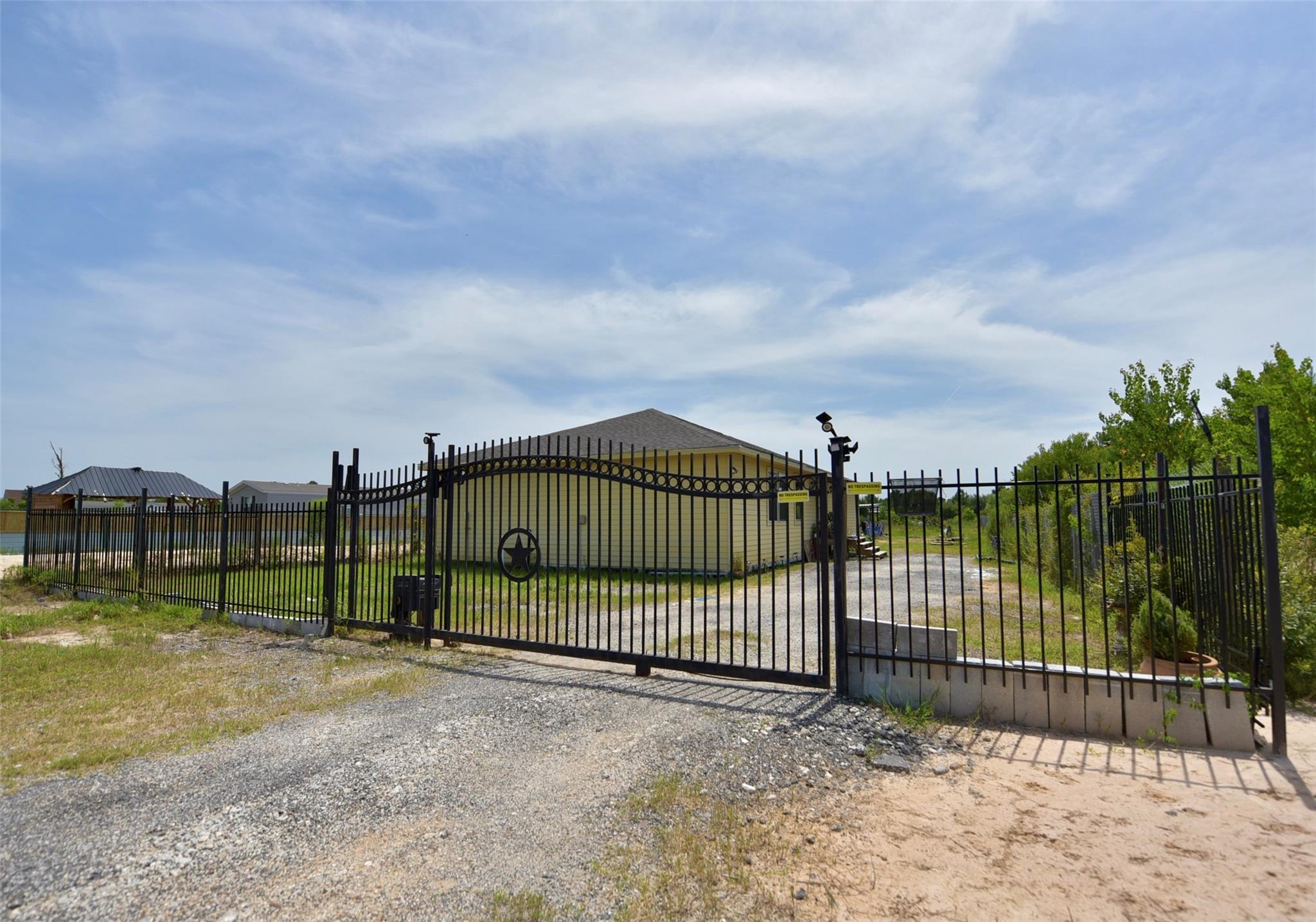 382 Road 5251 — photo