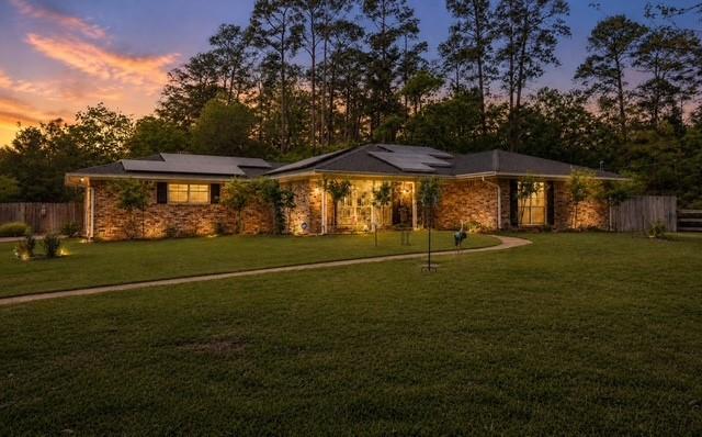 16701 Surrey Lane — photo
