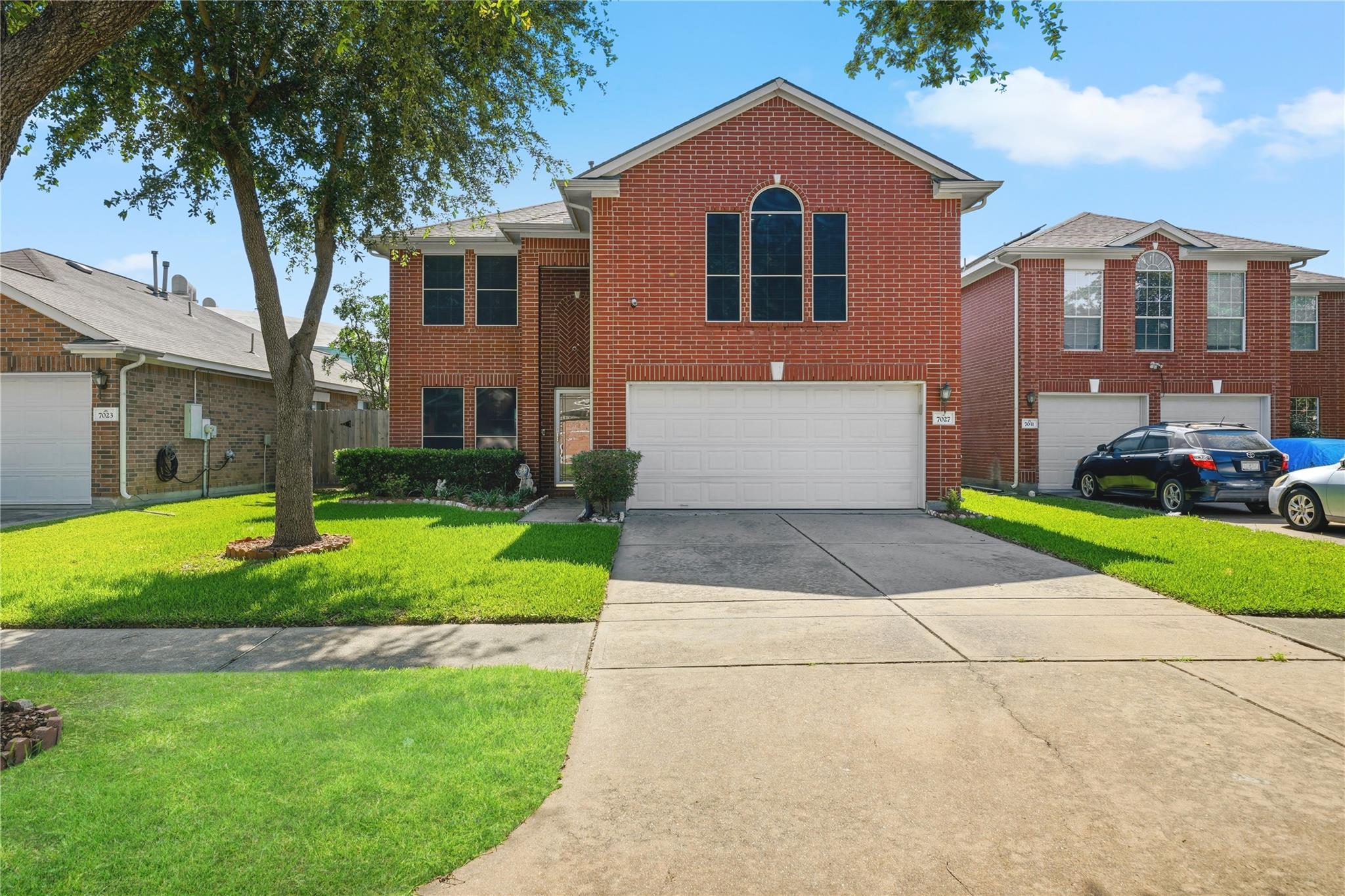 7027 Waveland Drive — photo