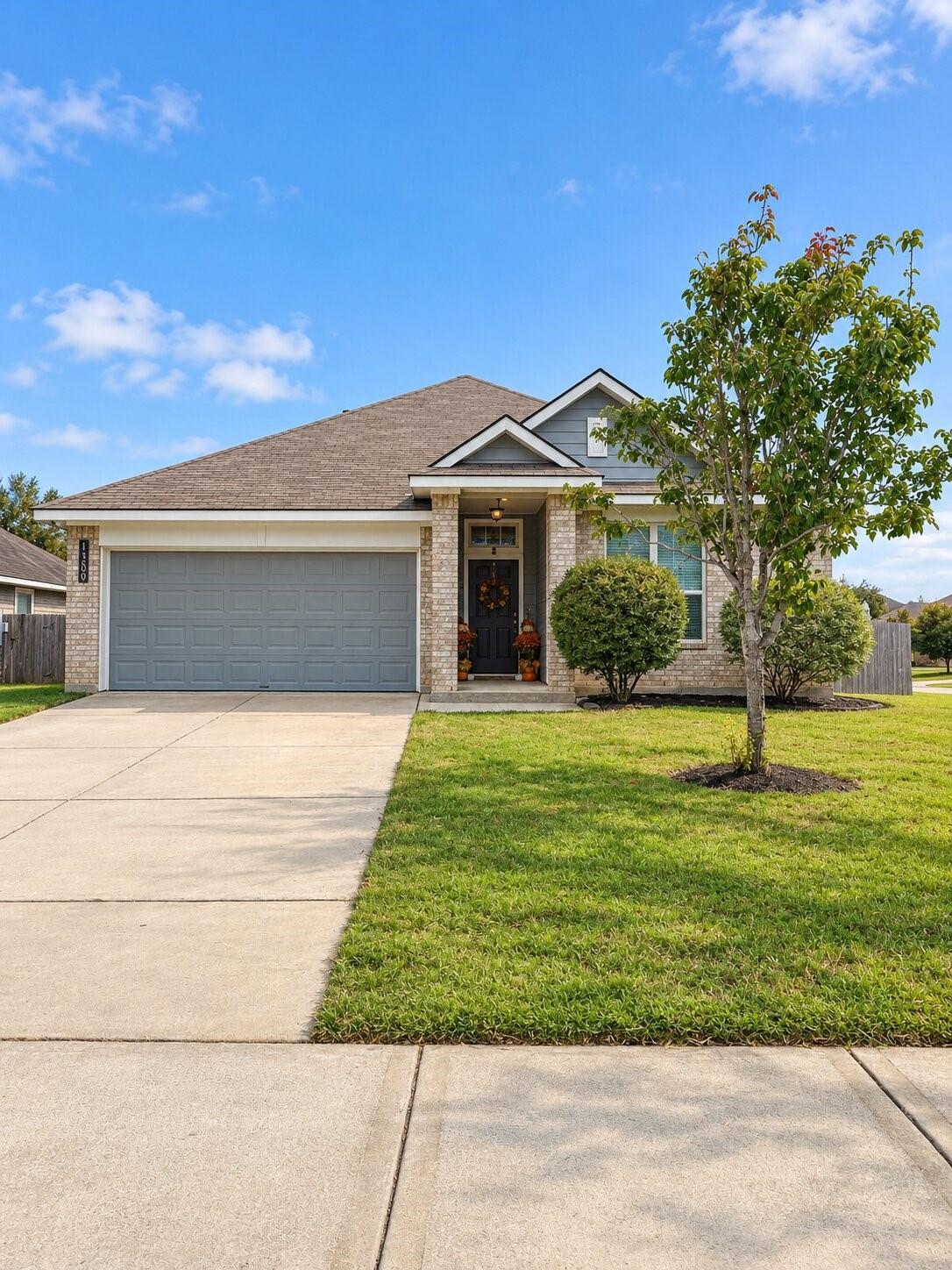 1150 Shadow Glenn Drive — photo